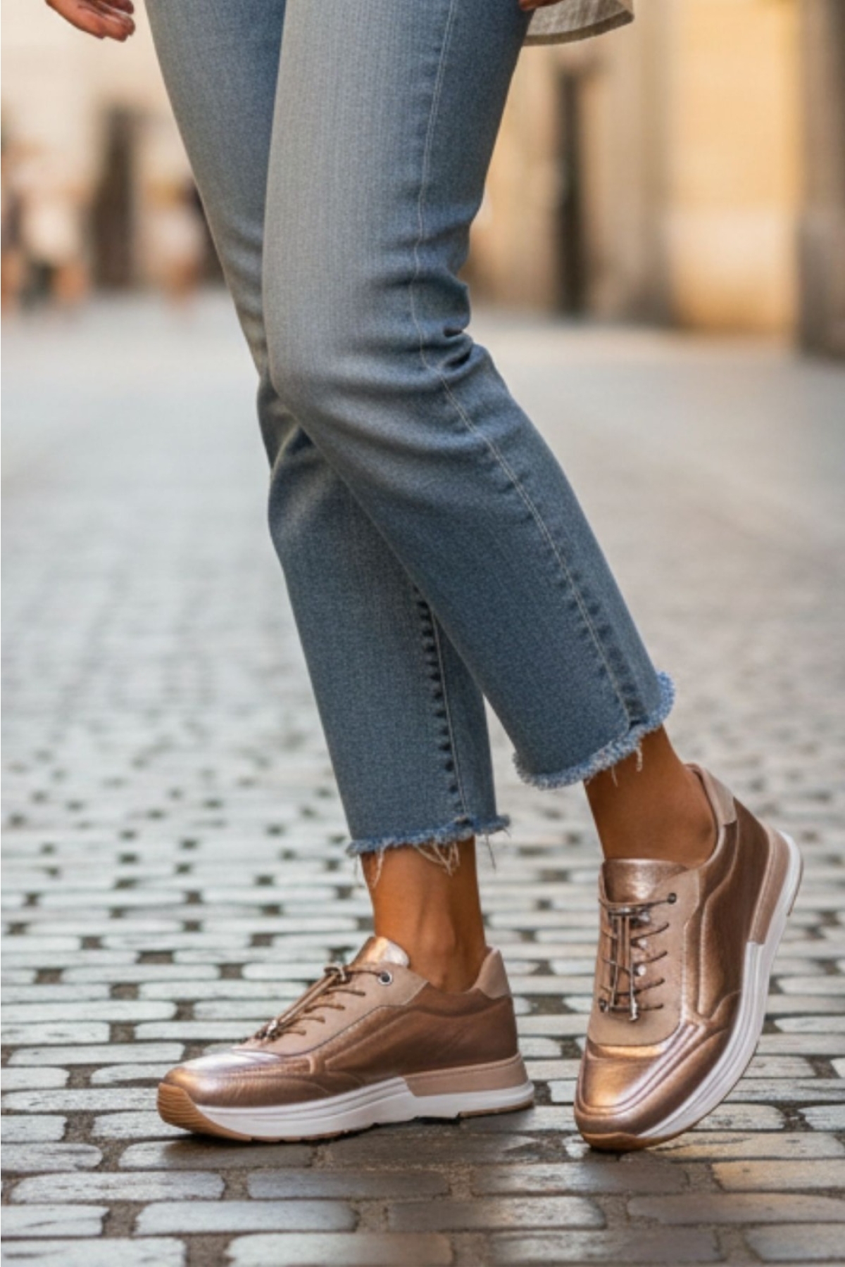 Hakiki Deri Hızlı Bağcıklı Ortopedik Taban Spor Ayakkabı NAPA-383 - Görsel 2