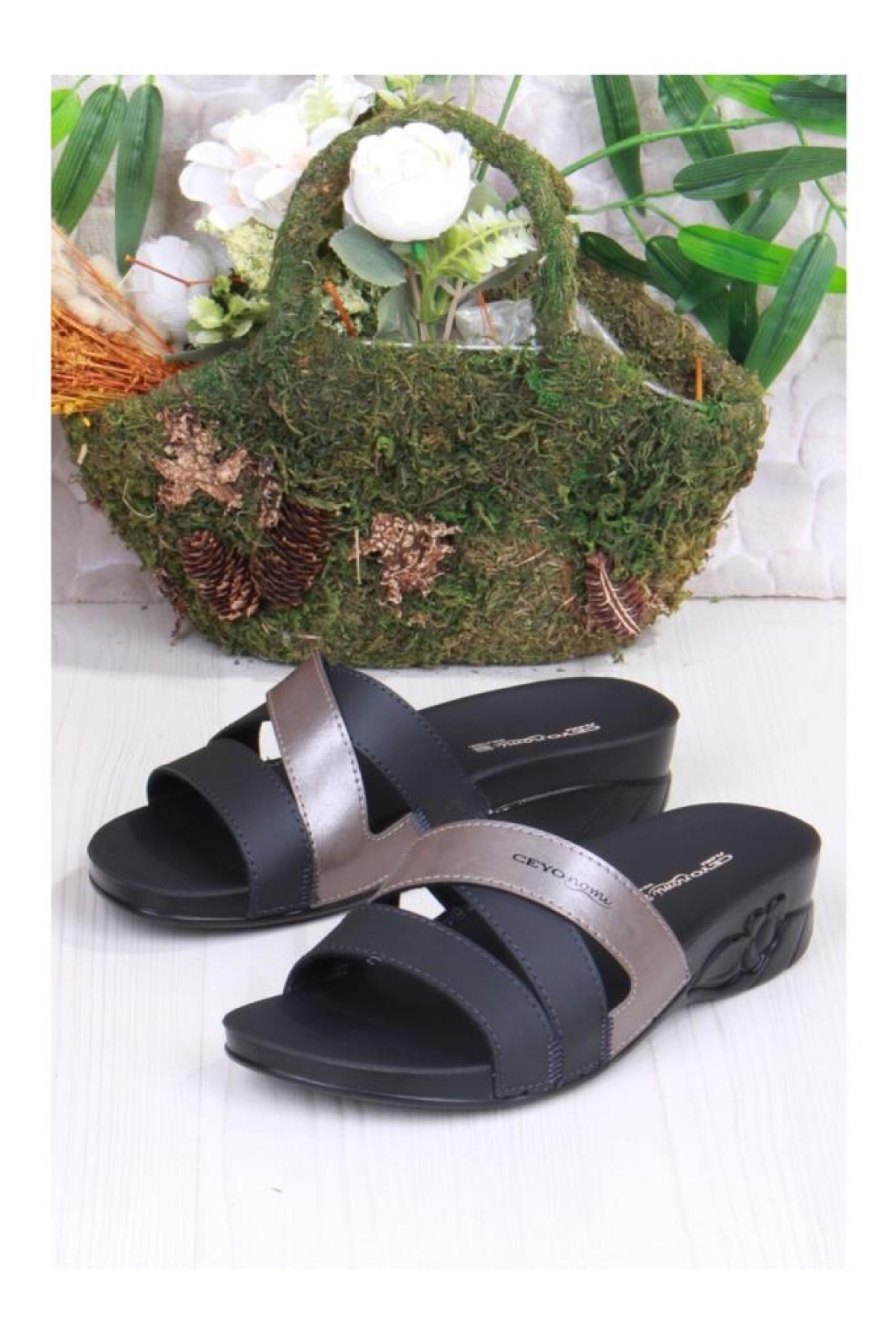 Flora-13 Kahve Rahat Ortapedik Kadın Terlik - Görsel 5