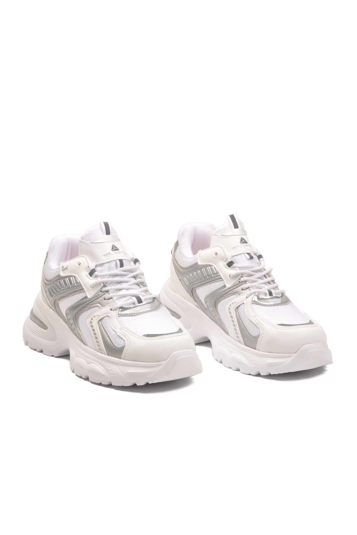 2318 Beyaz Gümüş Bağcıklı Yüksek Taban Kadın Sneaker - Görsel 3