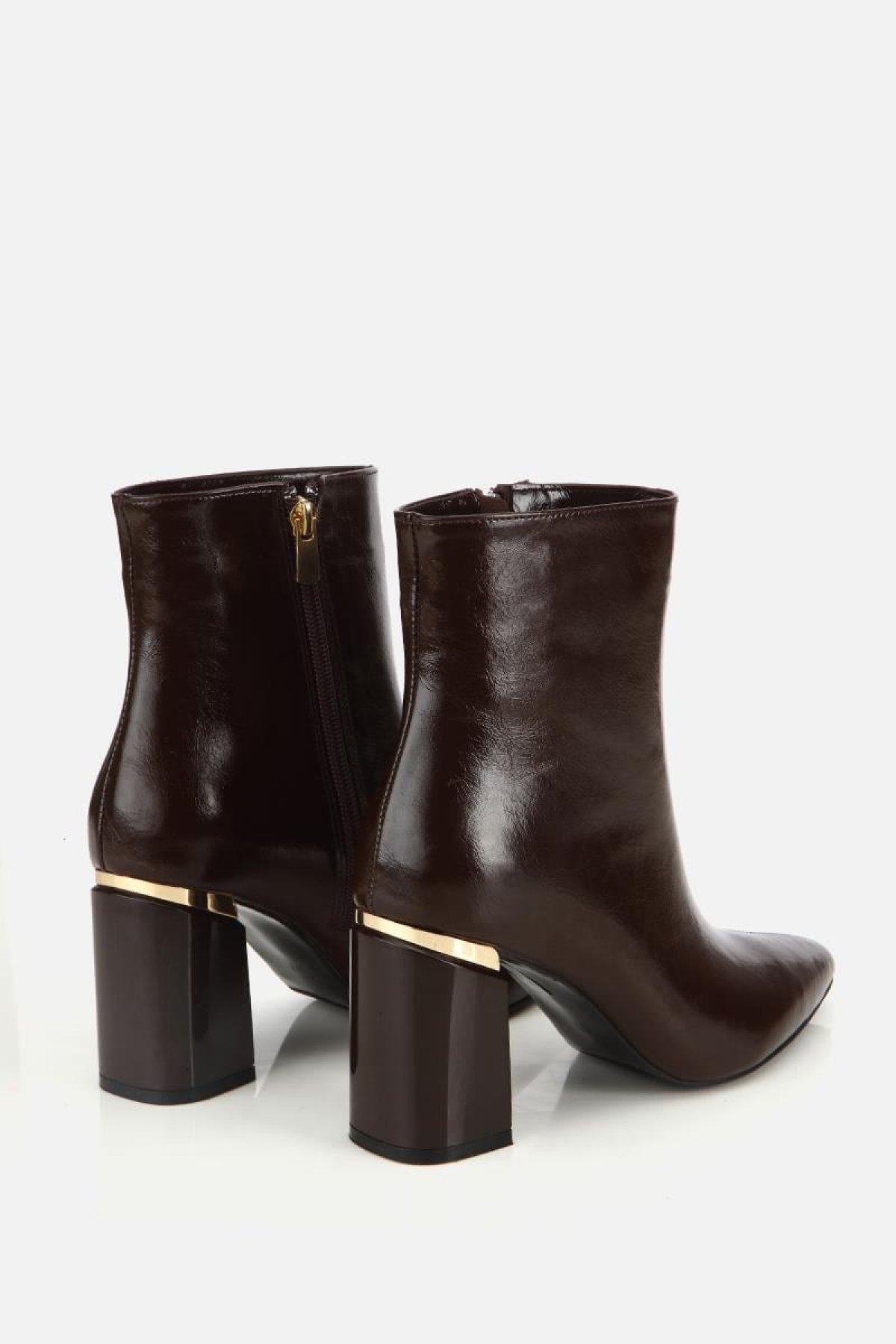 Kadın Kahverengi Gold Detaylı Sivri Burunlu Topuklu Bot - Görsel 4