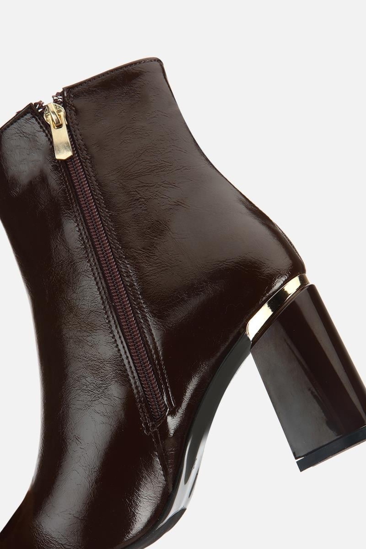 Kadın Kahverengi Gold Detaylı Sivri Burunlu Topuklu Bot - Görsel 7