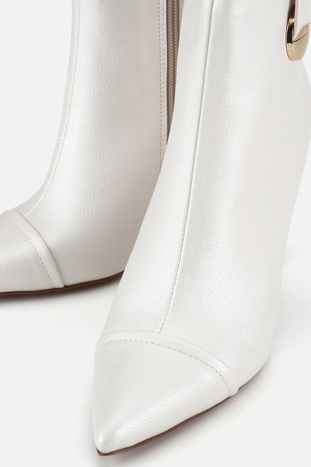 Yaya By Hotiç Bordo Yaya By Hotiç Yaya By Kadın Dikiş Detaylı Gold Detaylı Tokalı İnce Topuklu Bot