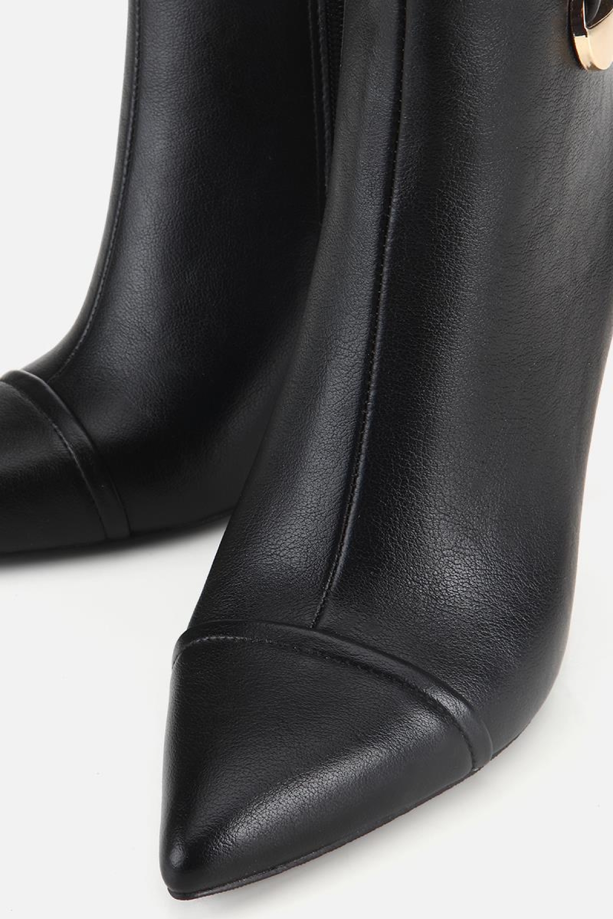 Yaya By Hotiç Yaya By Hotiç Kadın Siyah Dikiş Detaylı Gold Detaylı Tokalı İnce Topuklu Bot | Flo Siyah - 5. görsel