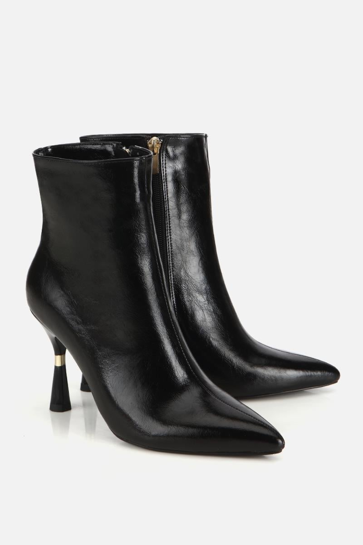 Kadın Siyah Gold Detaylı Sivri Burunlu İnce Topuklu Bot - Görsel 3