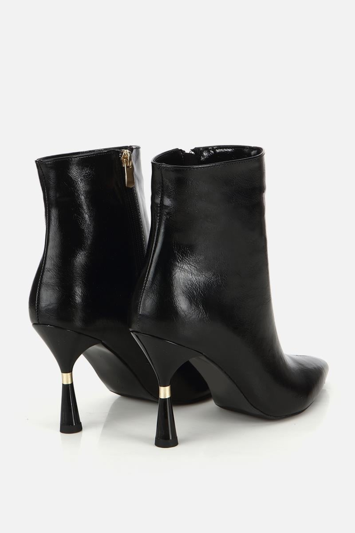 Kadın Siyah Gold Detaylı Sivri Burunlu İnce Topuklu Bot - Görsel 4