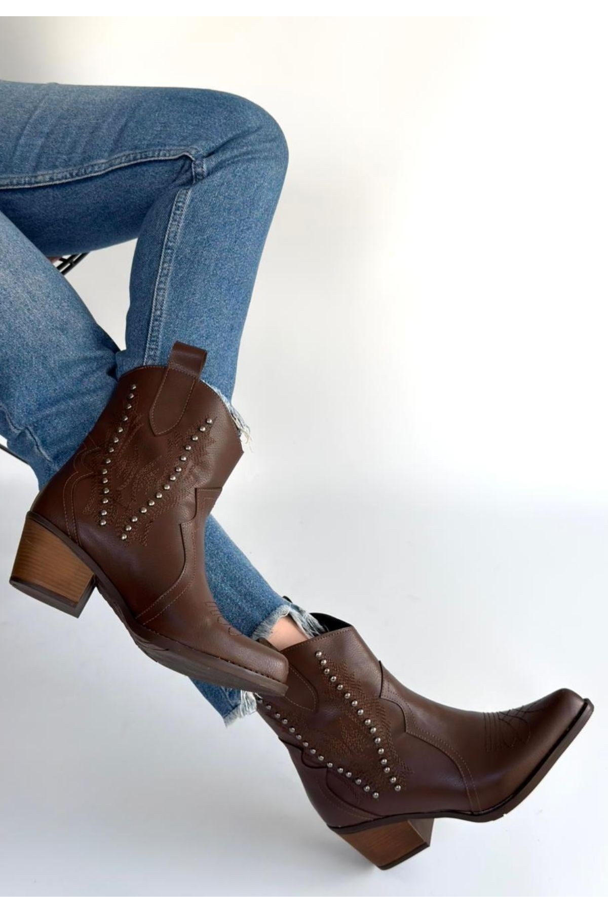 Kahve Kadın Topuklu Bot - Görsel 2