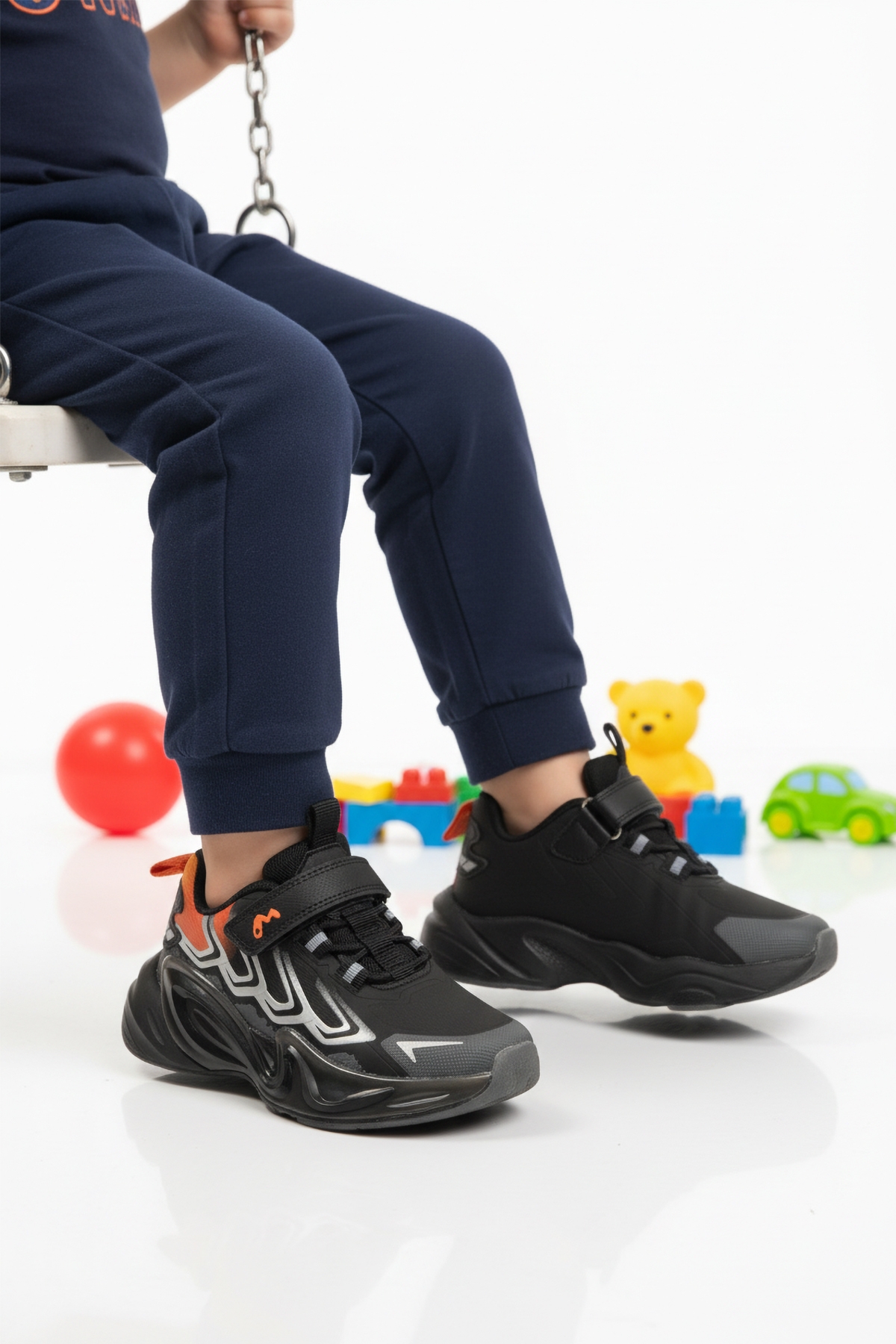 Marcokids Siyah Cırtlı Erkek Çocuk Spor Ayakkabı - Görsel 2