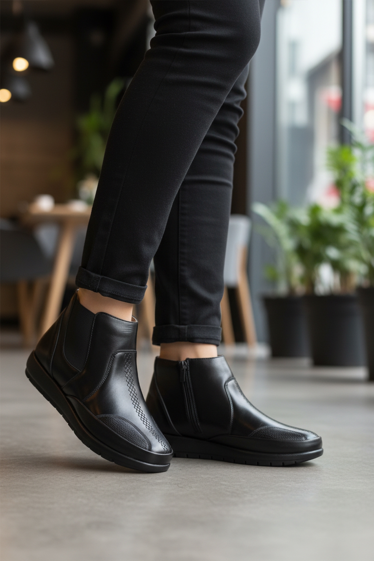 A Spor A Spor Aspor Siyah Jel Taban Fermuarlı Kadın Düz Bot | Flo Siyah - 4. görsel