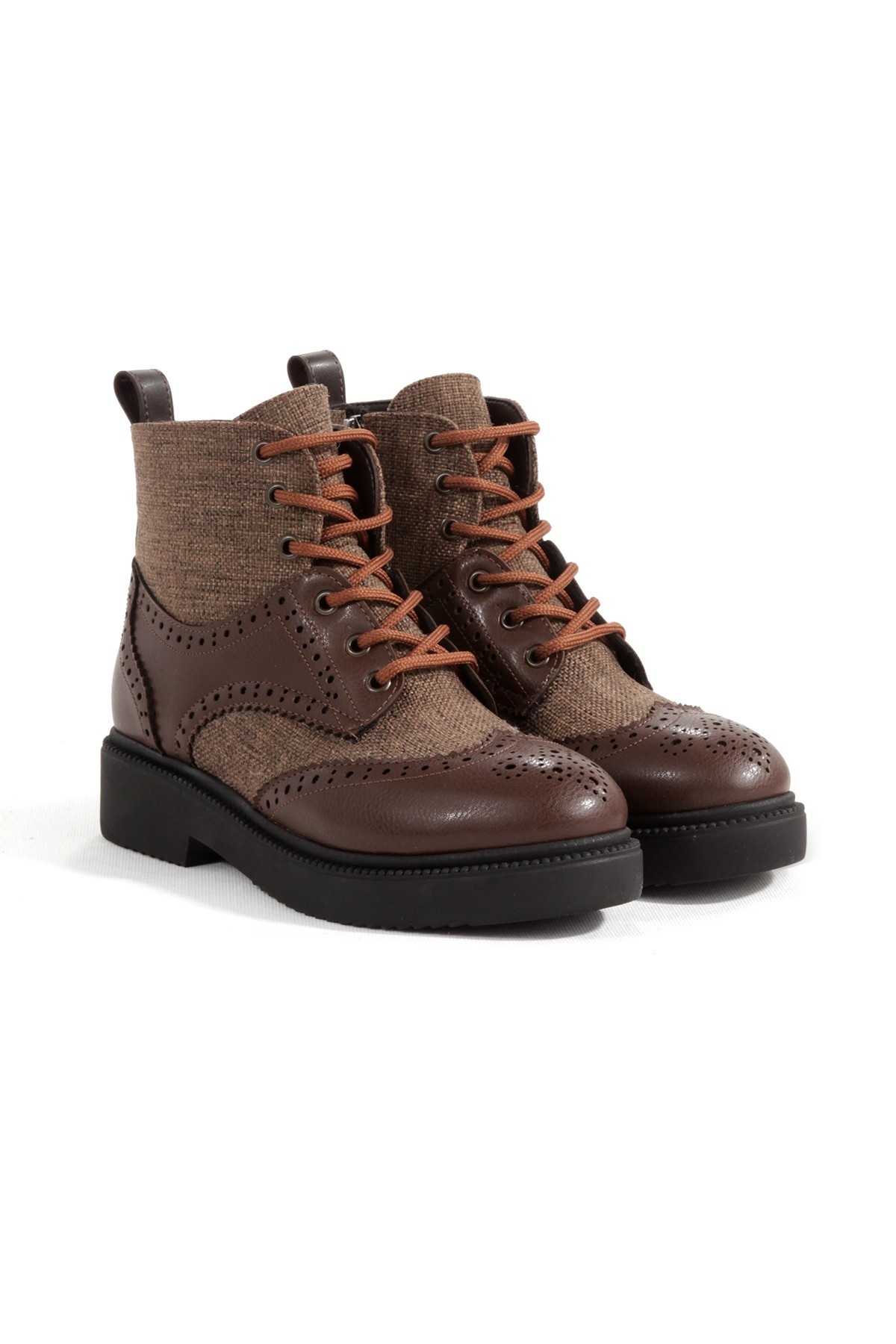 Modabuymuş Modabuymuş Kahverengi Koyu Kahve Ekoseli Oxford Bağcıklı Fermuarlı Günlük Kadın Bot Pivol Flo'da! Kahverengi - 3. görsel