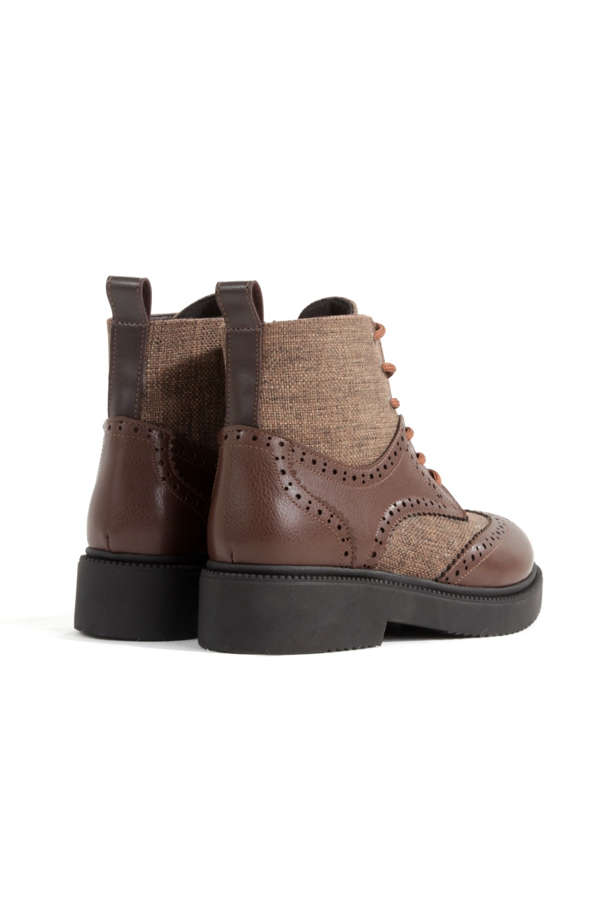 Modabuymuş Modabuymuş Kahverengi Koyu Kahve Ekoseli Oxford Bağcıklı Fermuarlı Günlük Kadın Bot Pivol Flo'da! Kahverengi - 6. görsel