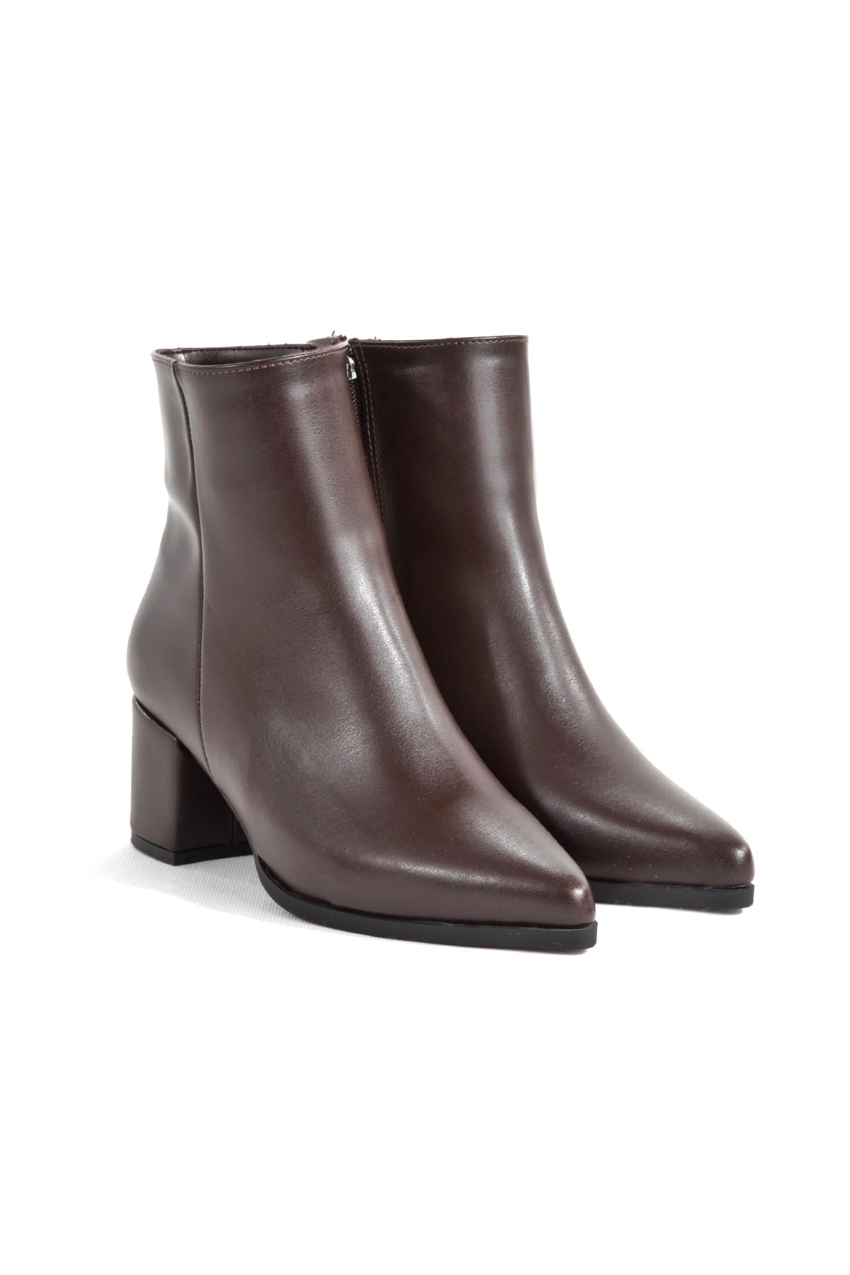 Modabuymuş Modabuymuş Kahverengi Koyu Kahve Rengi Kısa Kalın Topuklu Sivri Burun Kadın Bot Moise Flo'da! Kahverengi - 3. görsel