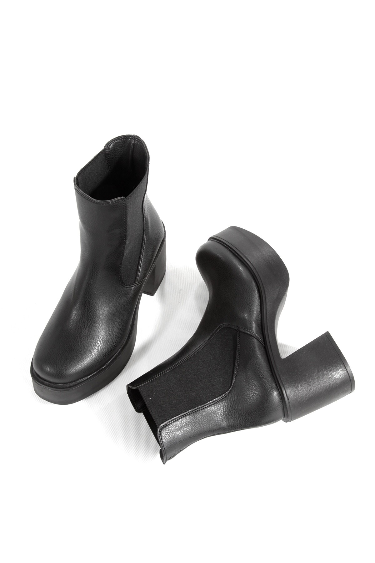 Modabuymuş Modabuymuş Siyah Yüksek Platform Topuklu Bot Fermuarsız Lastikli Bot Lancez Flo'da! Siyah - 3. görsel