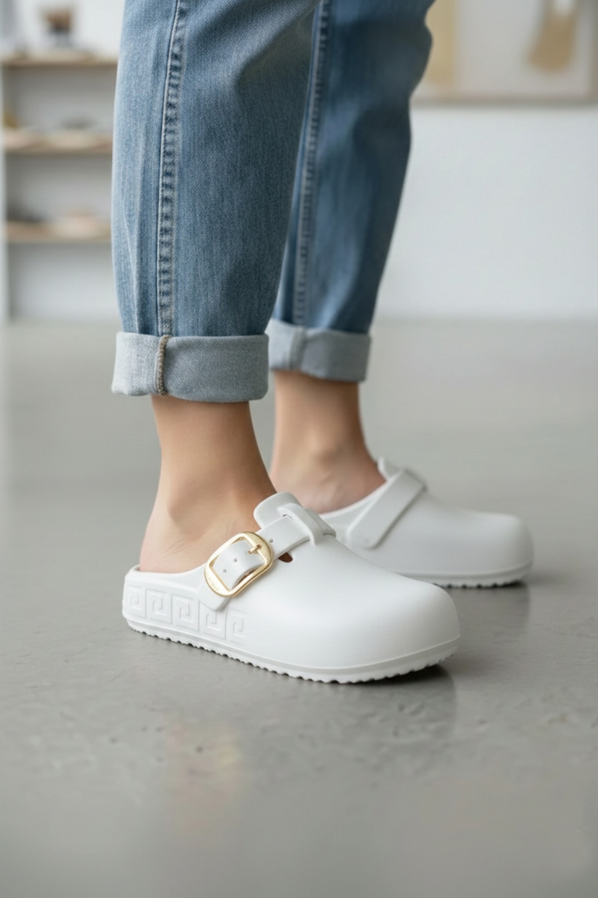 Vojo Vojo Beyaz Lov Tokalı Ortopedik Yumuşak Hafif Taban Kadın Terlik Flo'da! Beyaz - 2. görsel