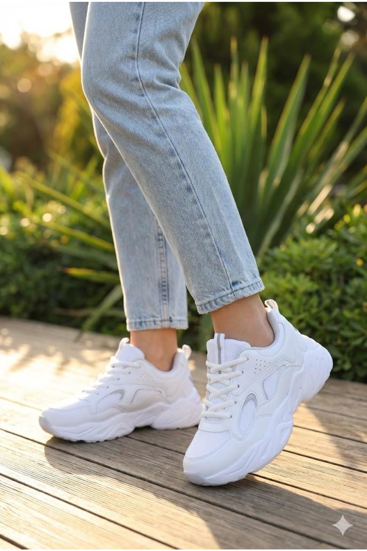 Fort Fort Beyaz 2107 LMB Rahat Hafif Kalın Taban Sneaker Kadın Spor Ayakkabı Flo'da! Beyaz - 3. görsel