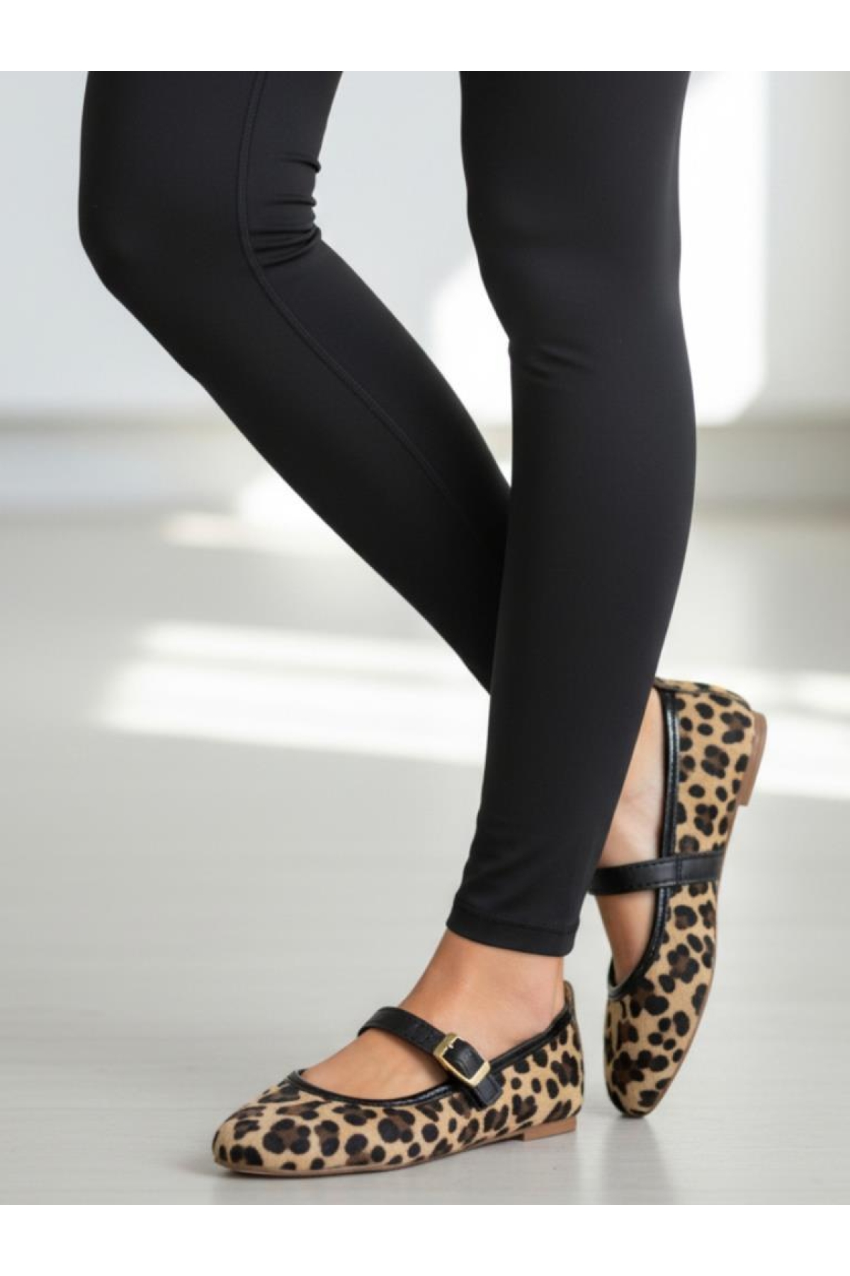 Ellaboni Kahverengi Ellaboni Mary Jane Kadın Siyah Tiftikli Keten Babet Rahat Ev Ayakkabısı