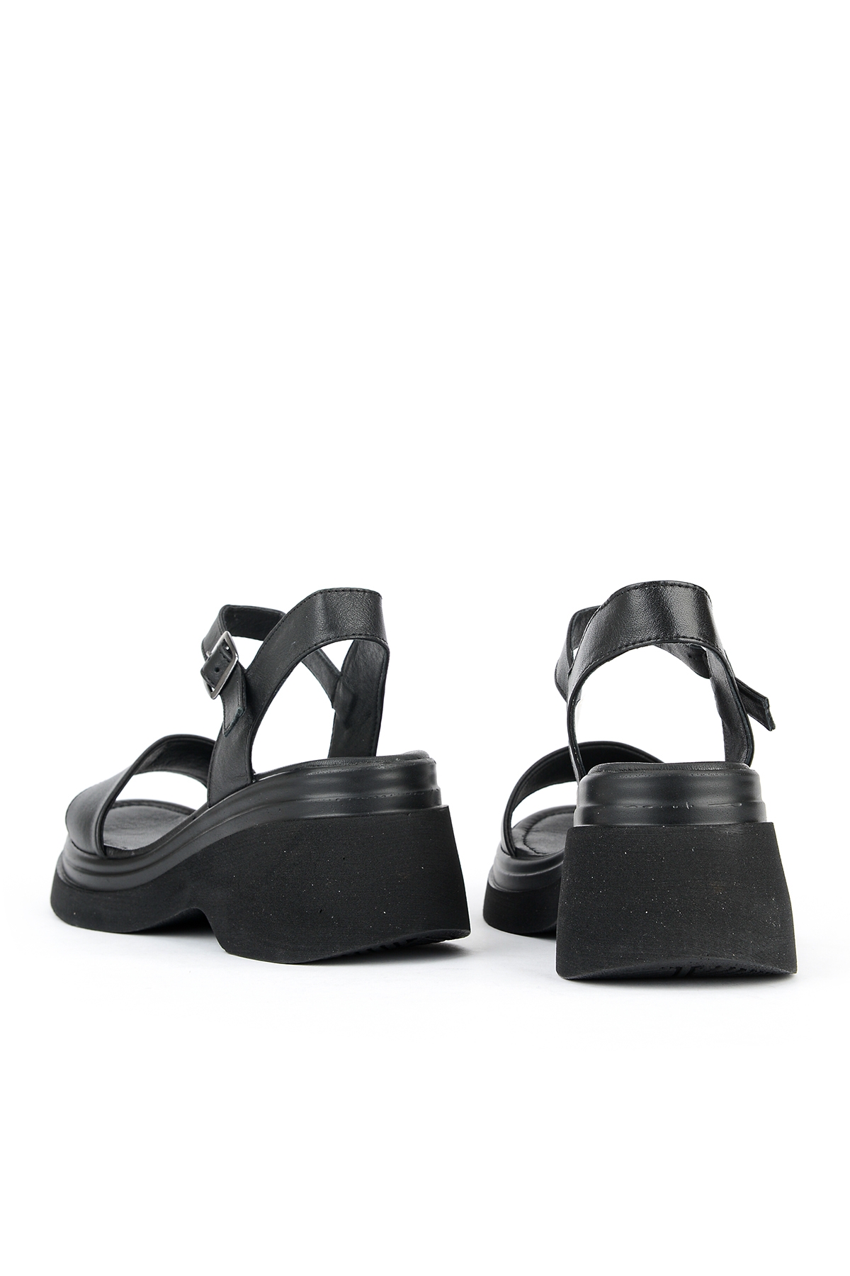 Ziya Siyah Ziya Hakiki Kadın Deri Topuklu Sandalet 161992Z64028