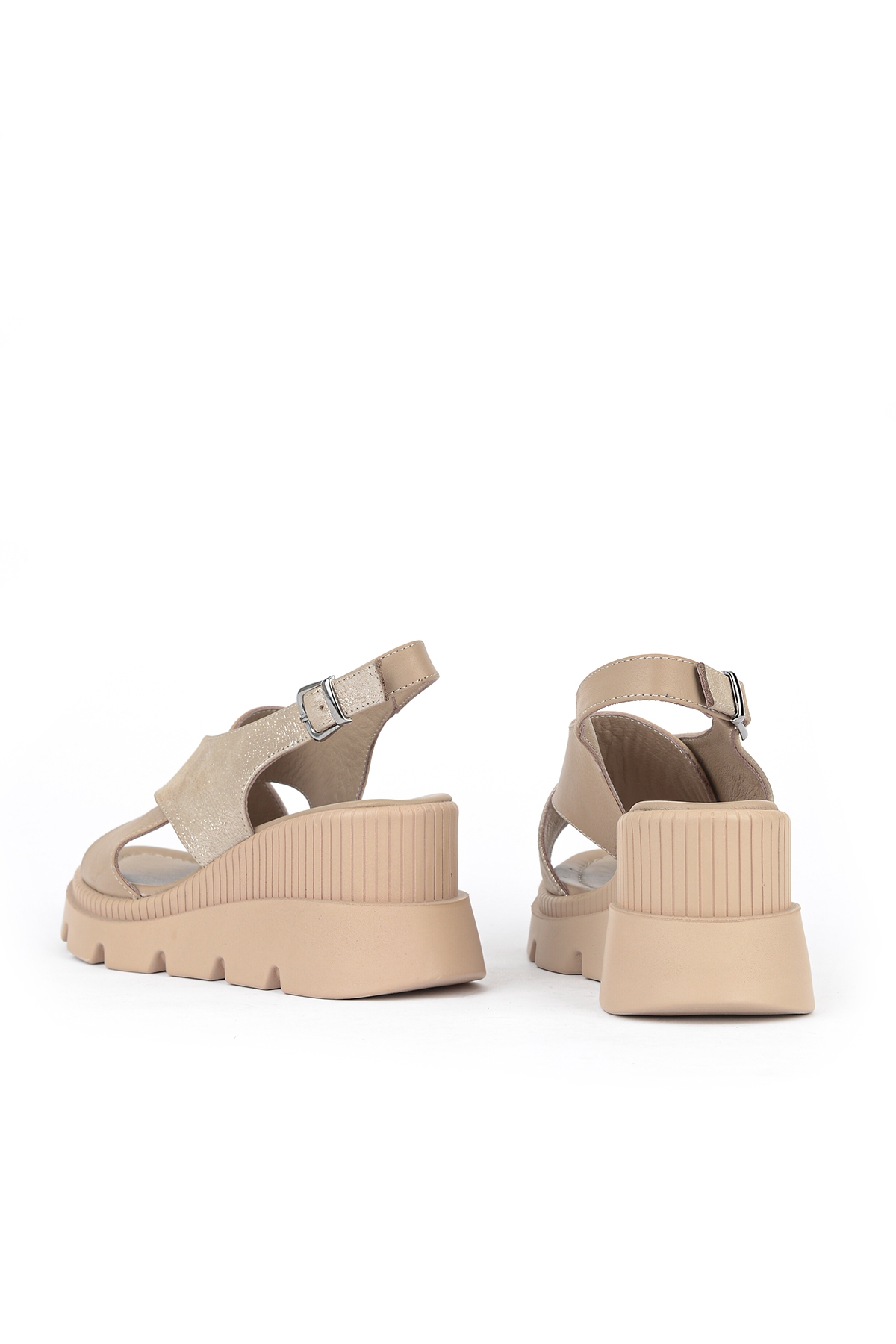 Ziya Bej Ziya Hakiki Deri Kadın Dolgu Topuk Sandalet 1611020Z2005