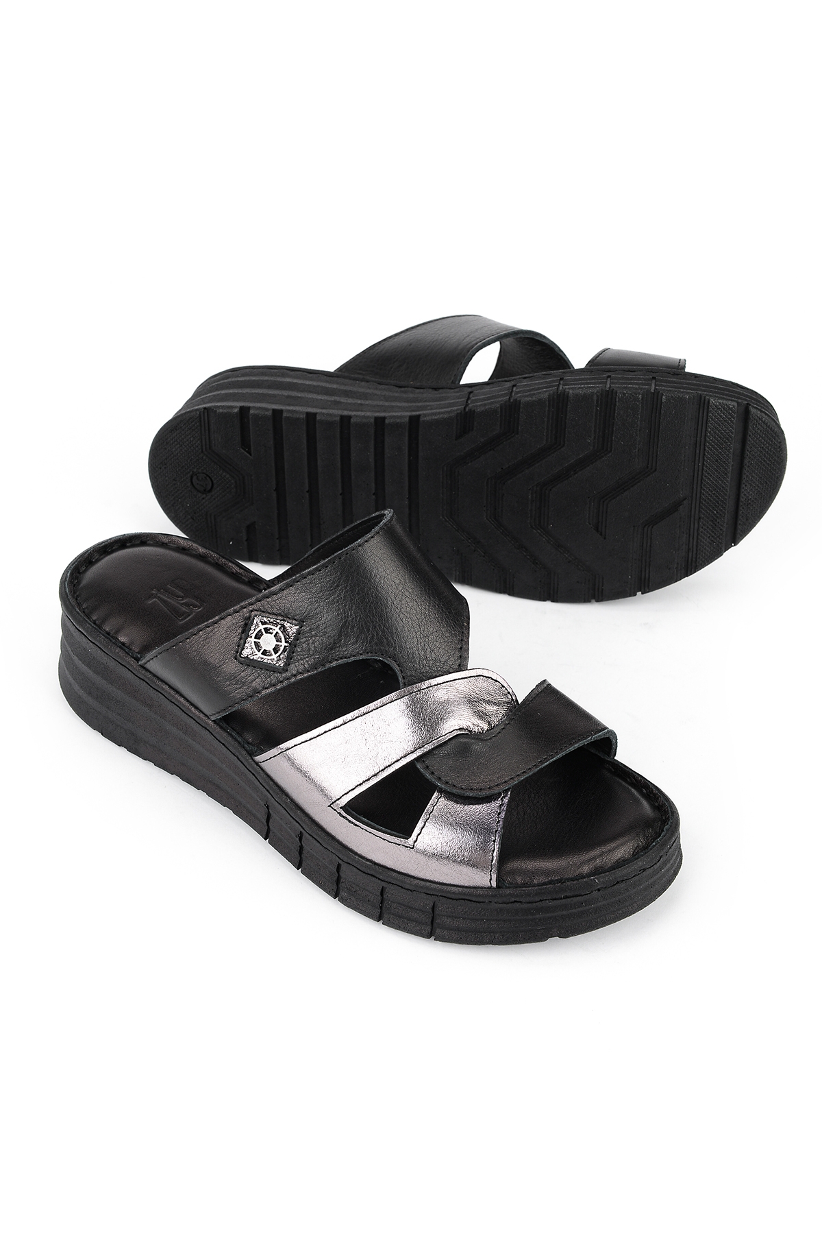 Ziya Siyah Ziya Hakiki Deri Kadın Konfor Terlik 1611008Z453