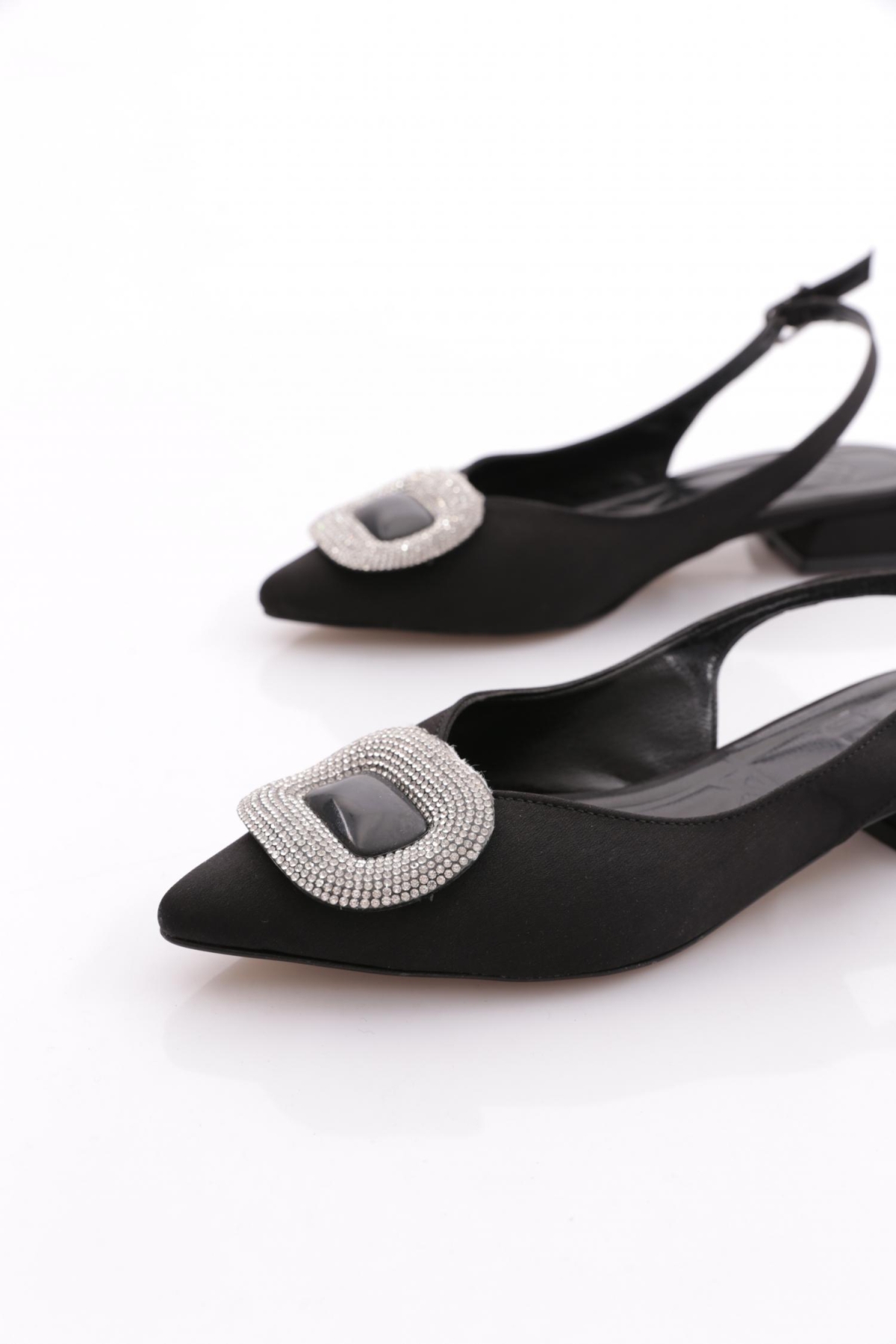 Dgn Siyah Dgn Topuklu 413 Kadin Ayakkabi