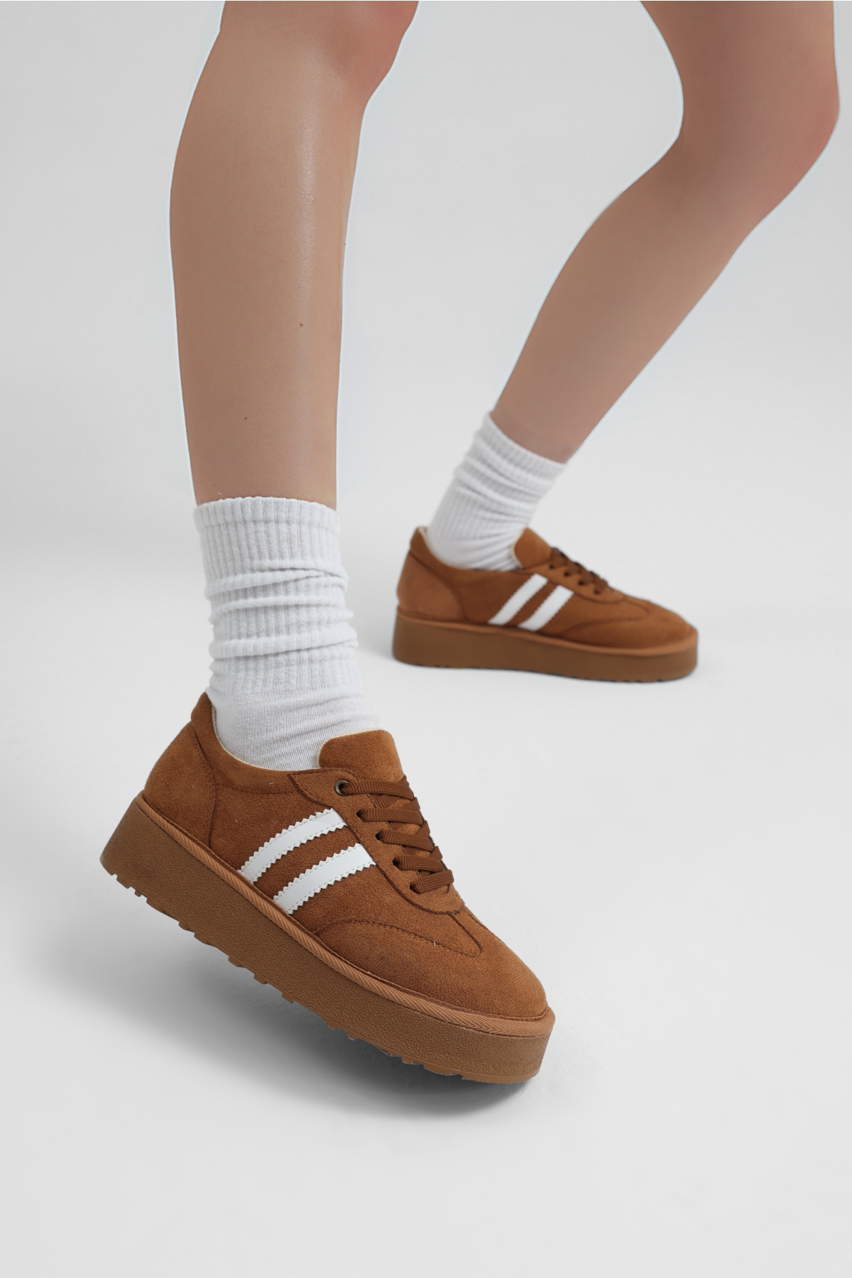 Tonny Black Kahverengi Tonny Black Süet Rahat Kadın Kadın Kalıp Sneaker