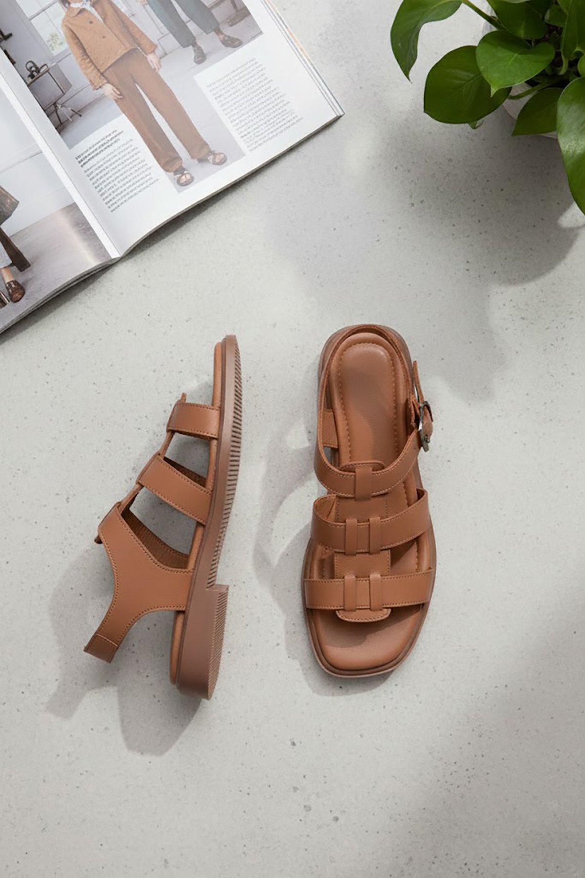 Ayakkabı Fuarı Siyah Ayakkabı Fuarı Elit ASVR404 Kadın Hakiki Deri Düz Sandalet