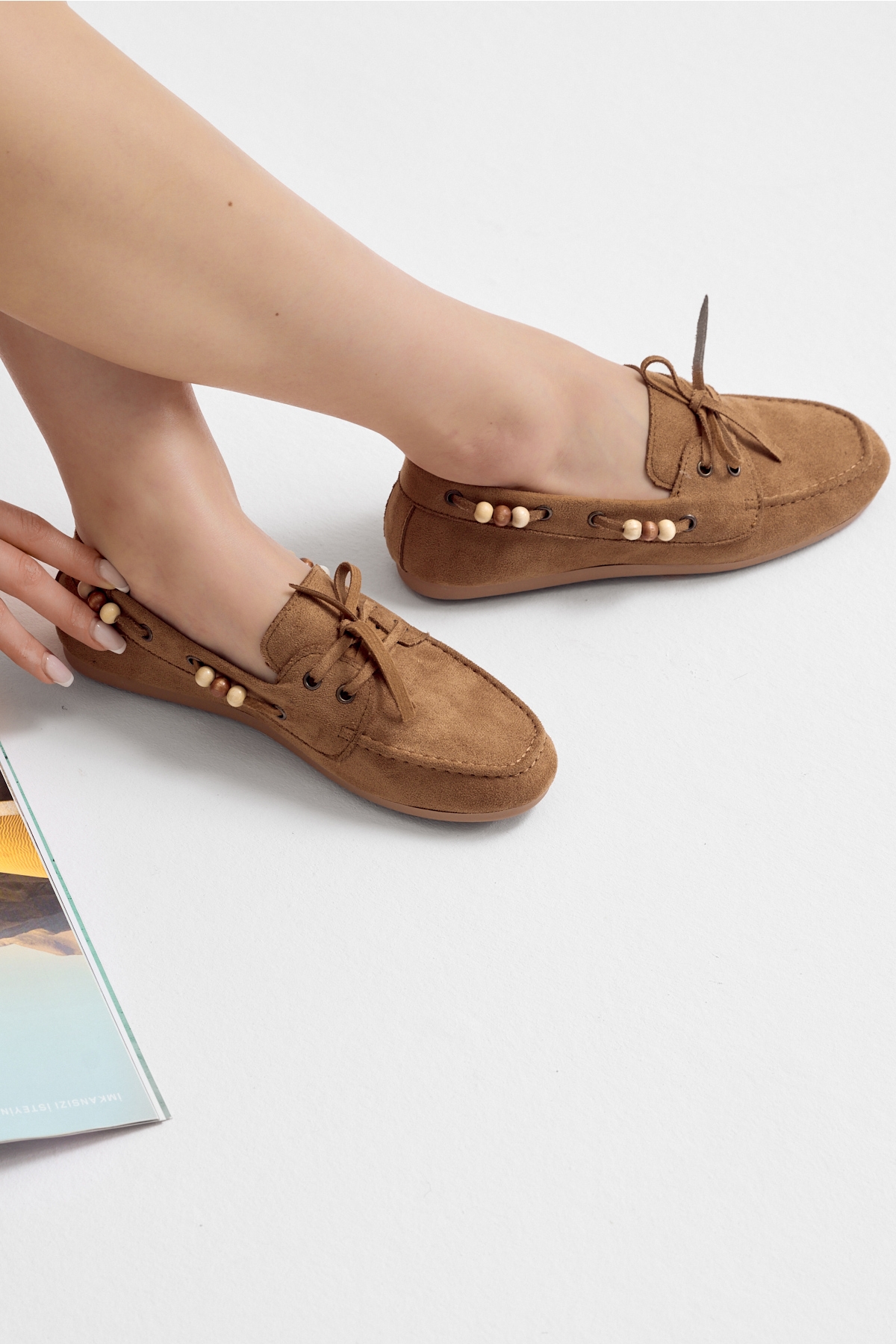 Tonny Black Kahverengi Tonny Black Rahat Kalip Kadın Boncuk Detaylı Günlük Babet