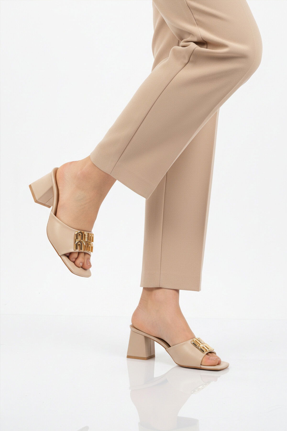 Ayakmod Siyah Ayakmod Hafif Kadın Topuklu Terlik 467060 Z