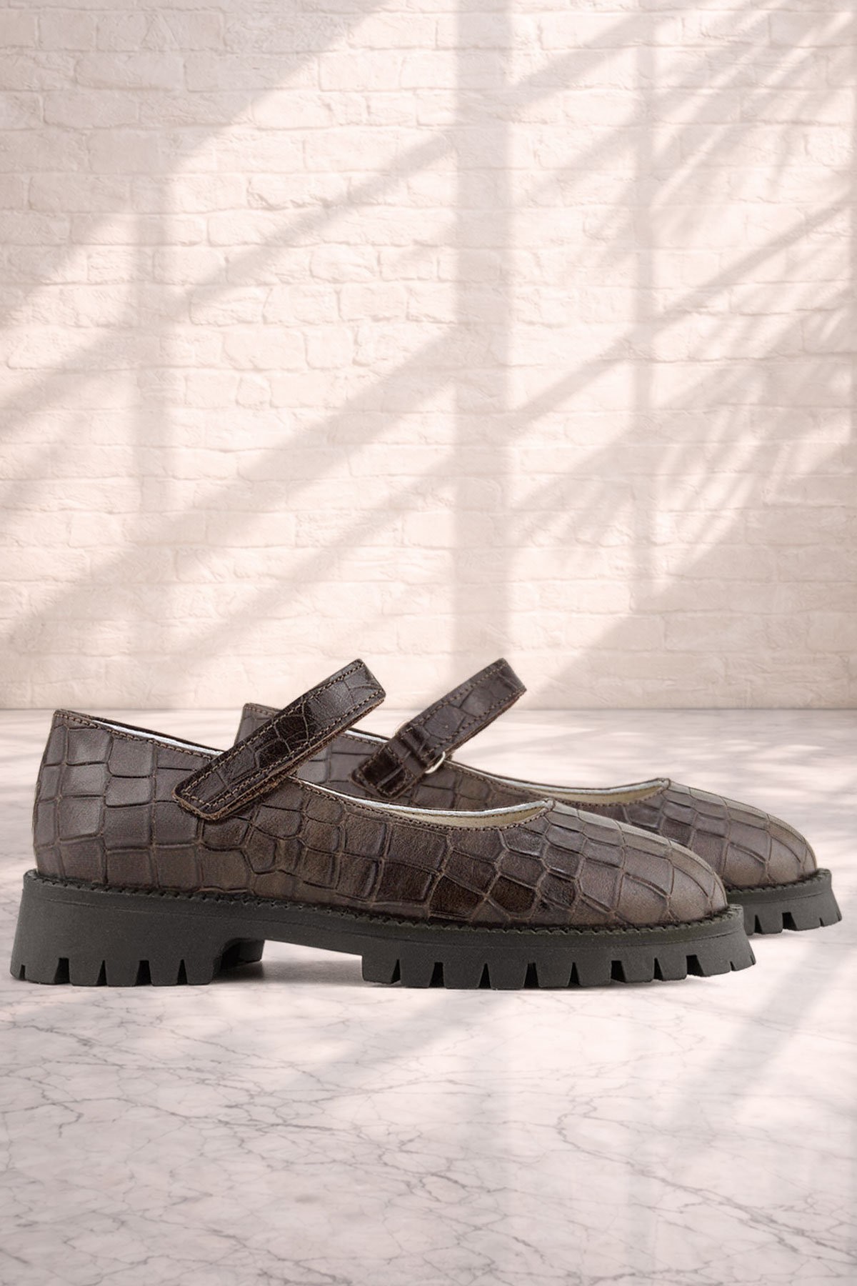 Rakerplus Kahverengi Rakerplus Hakiki Deri Desenli Cırtlı Kalın Tabanlı Kız Çocuk Ayakkabısı