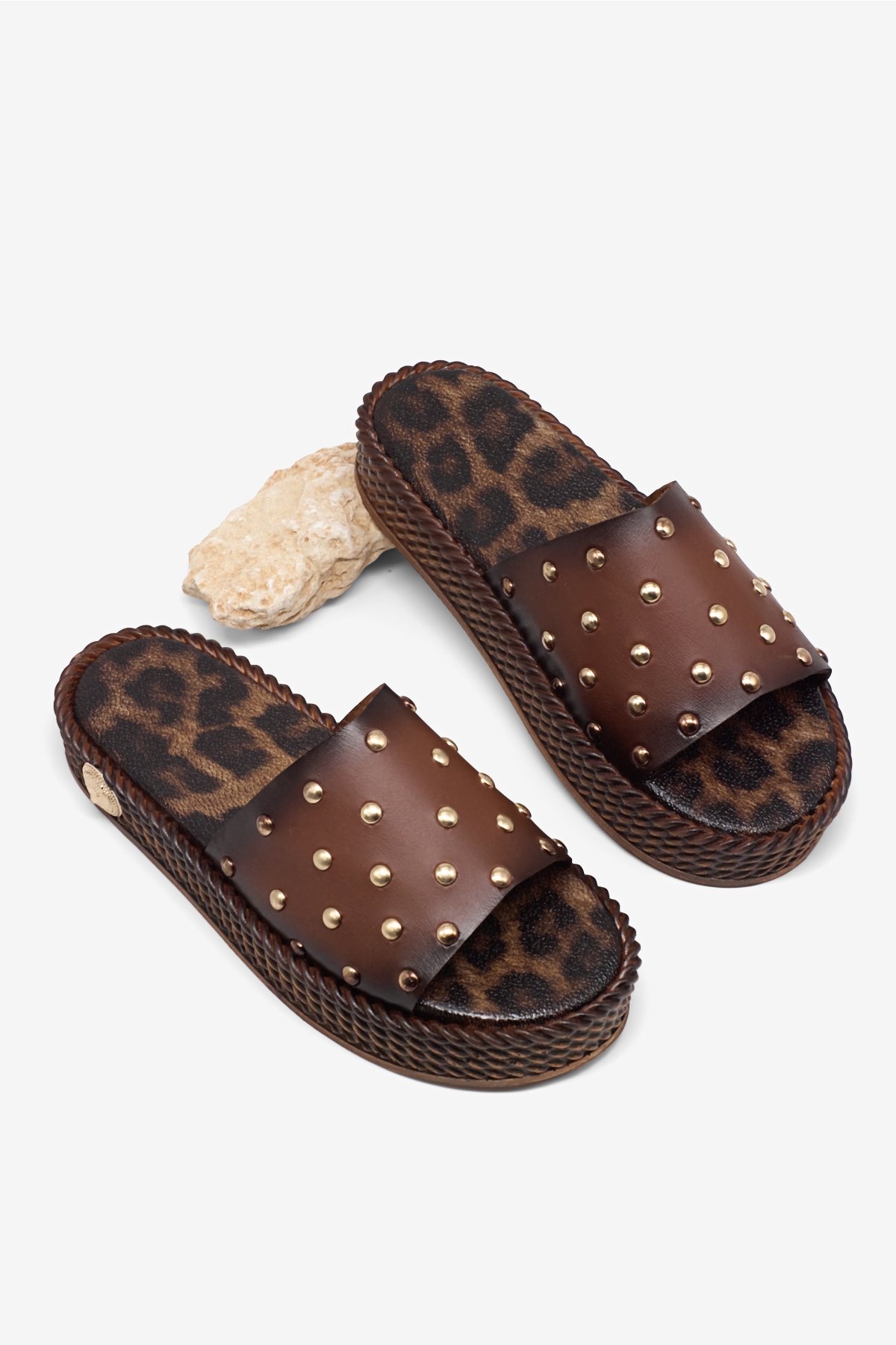 Tonny Black Kırmızı Tonny Black Poli Taban Kadın Düz Boncuk Detaylı Terlik