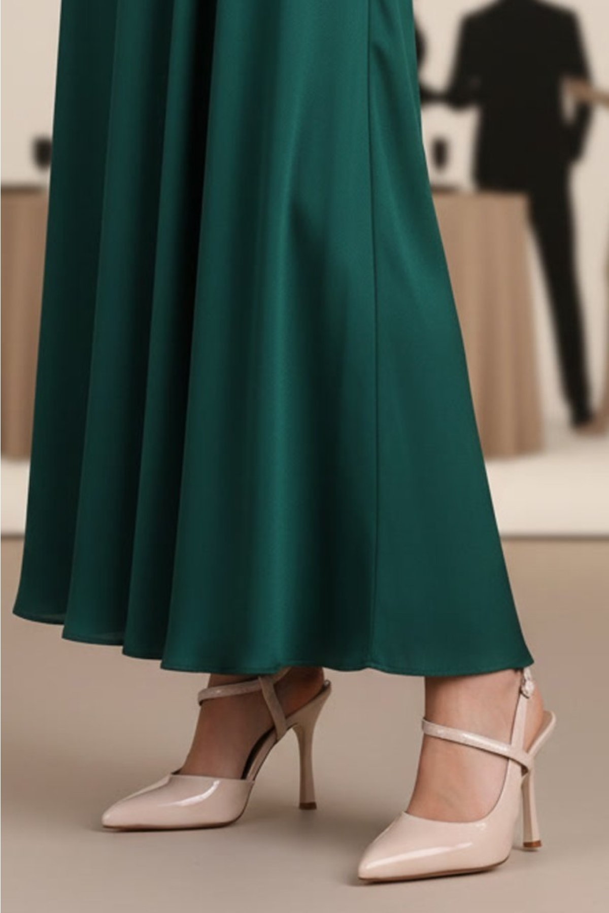 Dagoster Bej Dagoster DZA07 Rugan DZA07-388402 Ten İnce Topuklu Klasik Kadın Ayakkabı