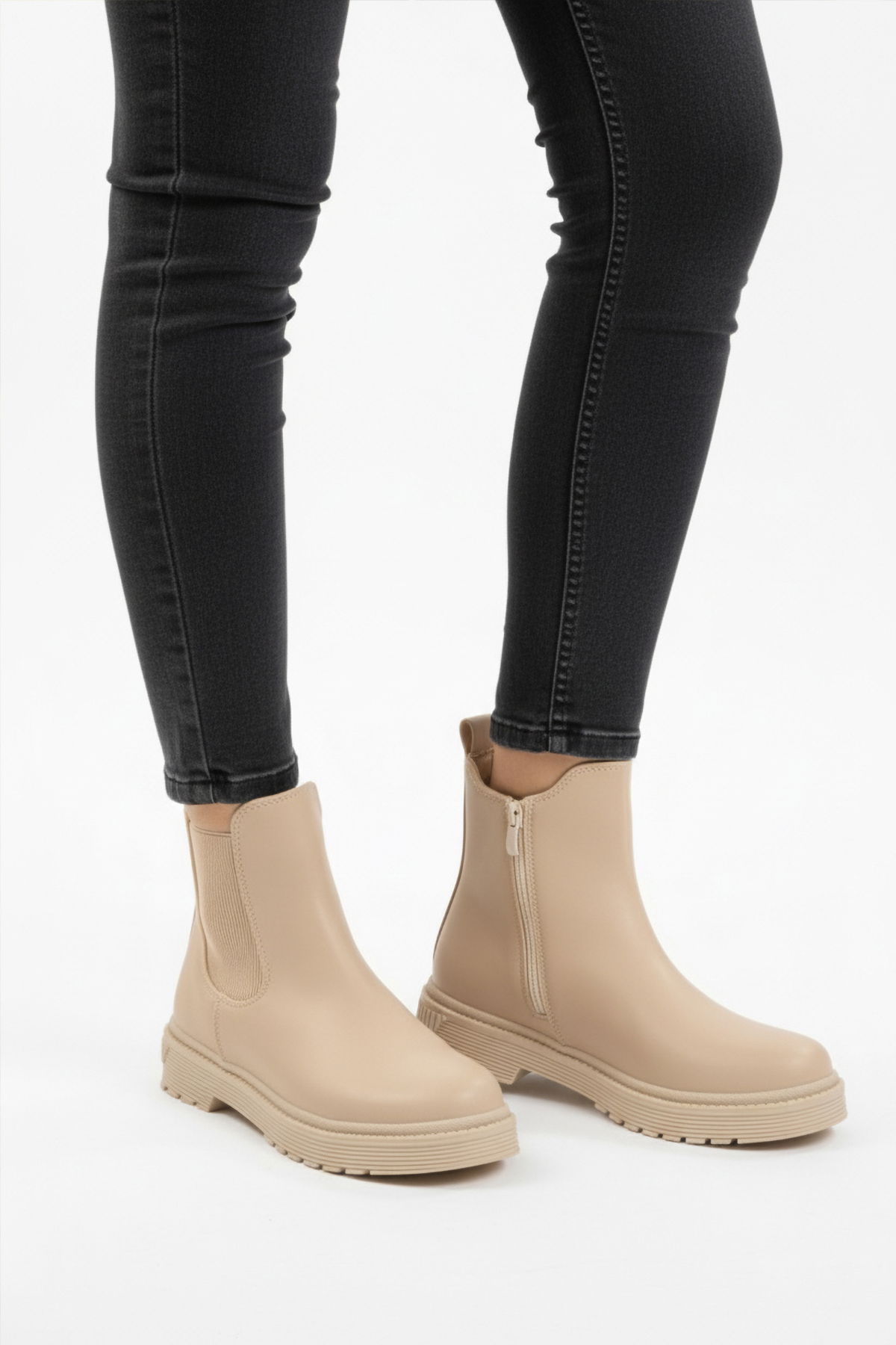 A Spor Siyah A Spor Aspor Nubuk İçi Polarlı Fermuarlı Kadın Bot