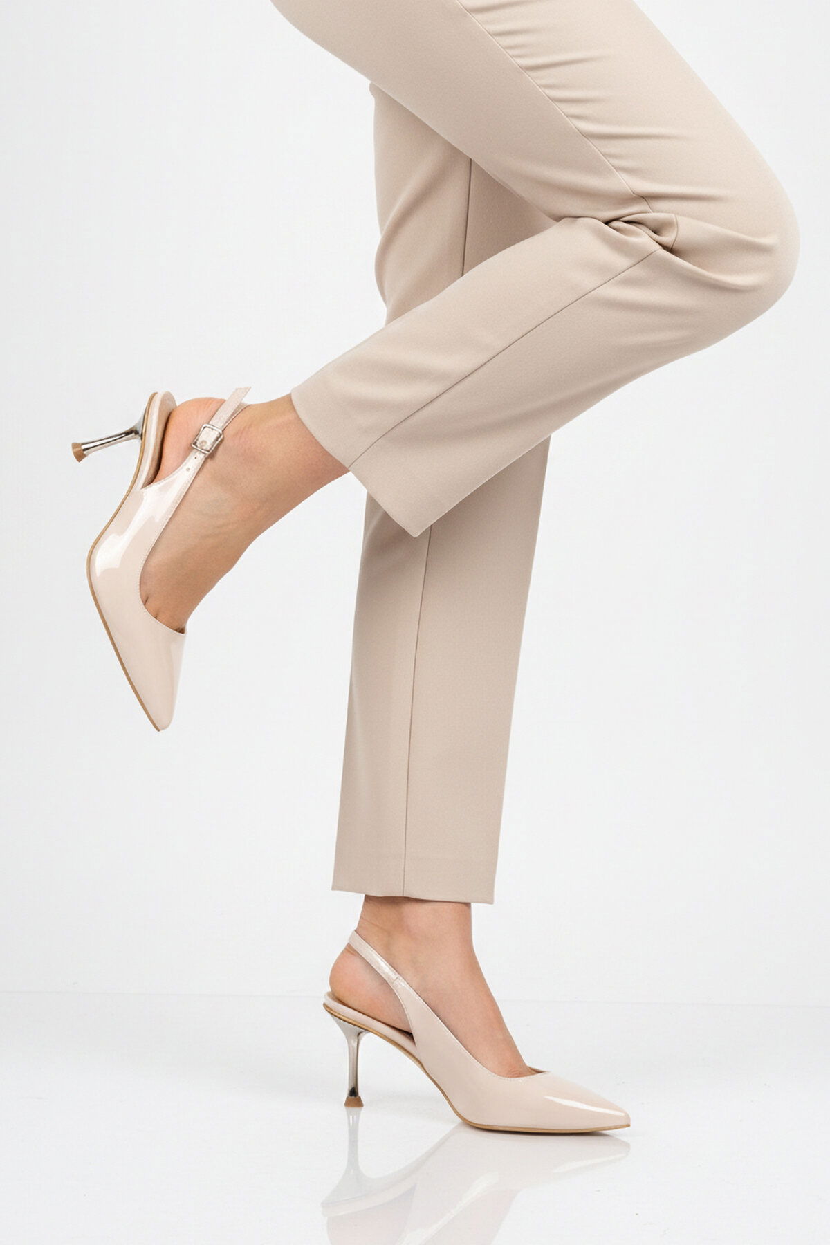 A Spor Bordo A Spor Aspor Rugan Geniş Kalıp Kadın Topuklu Ayakkabı