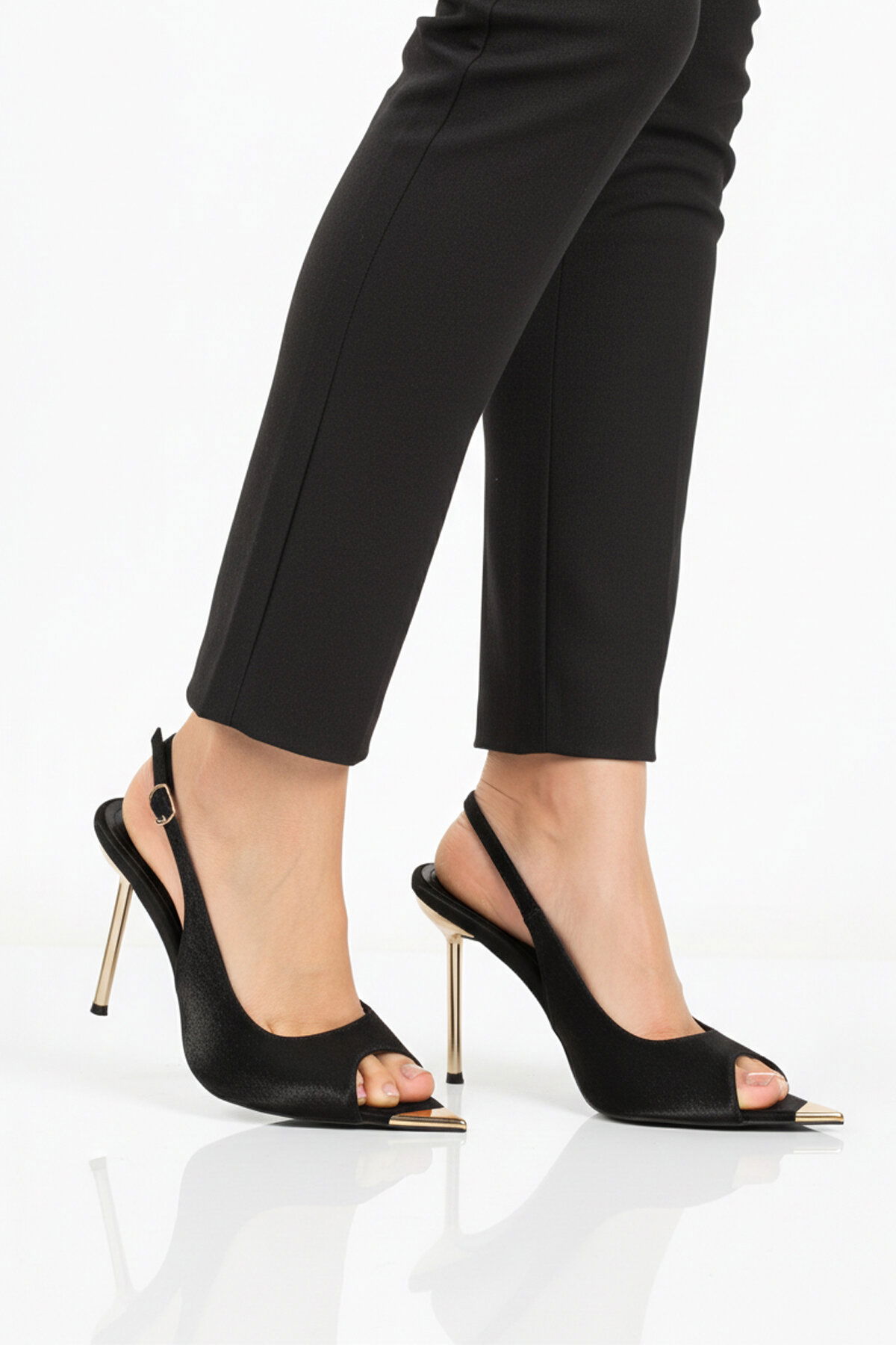 A Spor Siyah A Spor Aspor Saten Kadın Ayakkabı