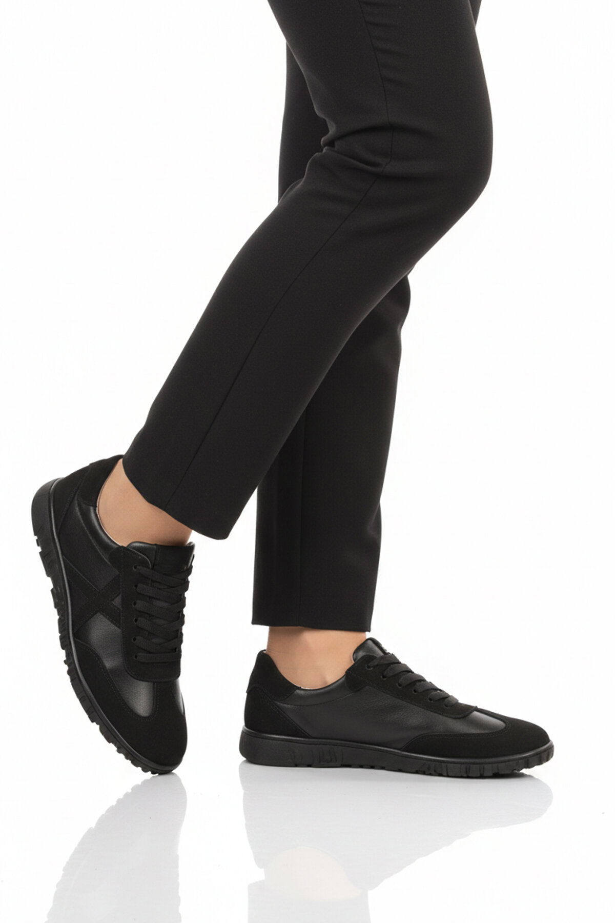 Ayakmod Siyah Ayakmod Hakiki Deri Anatomik Kadın Casual Ayakkabı F-003 Z