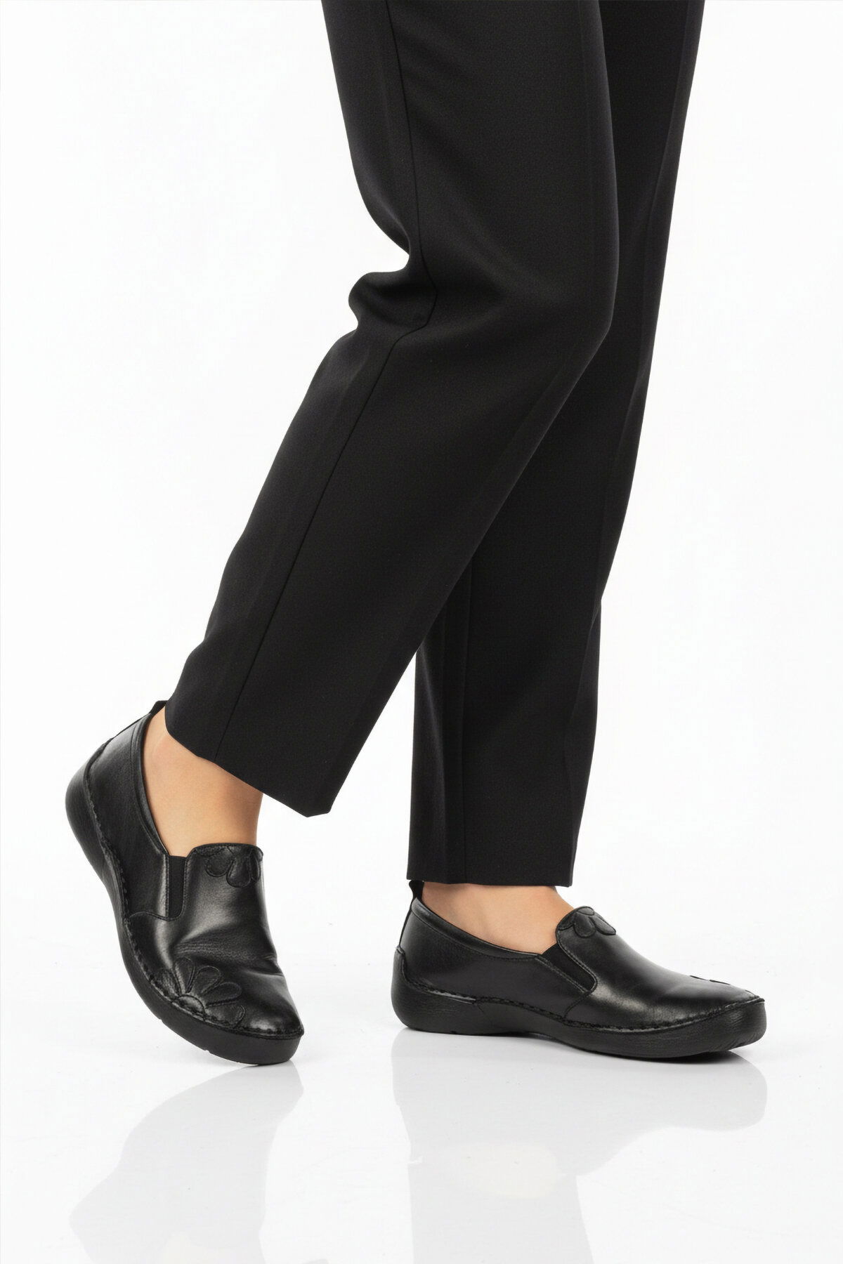 Ayakmod Bej Ayakmod Premium Hakiki Deri Anatomik Kadın Casual Ayakkabı 44404 Z