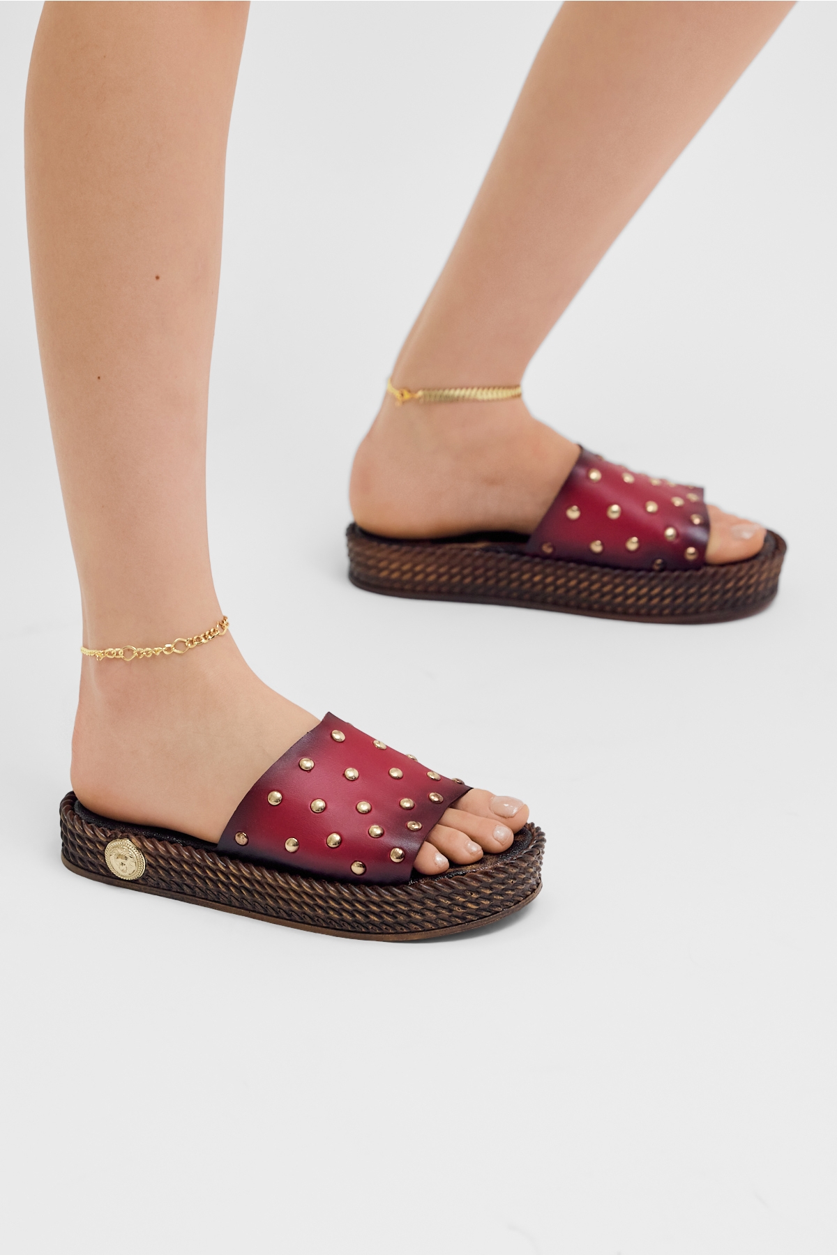 Tonny Black Kırmızı Tonny Black Poli Taban Kadın Düz Boncuk Detaylı Terlik