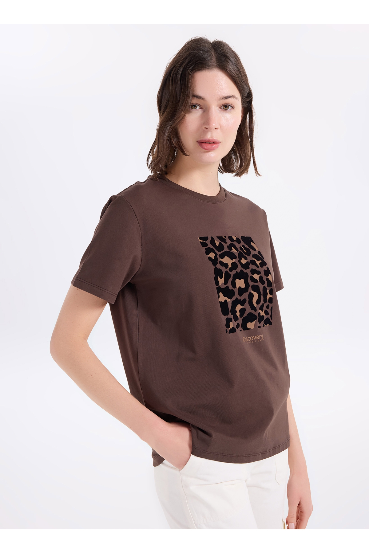 D6SL-TST3546 Kahve Bisiklet Yaka Relaxed Baskılı Kadın T-Shirt
