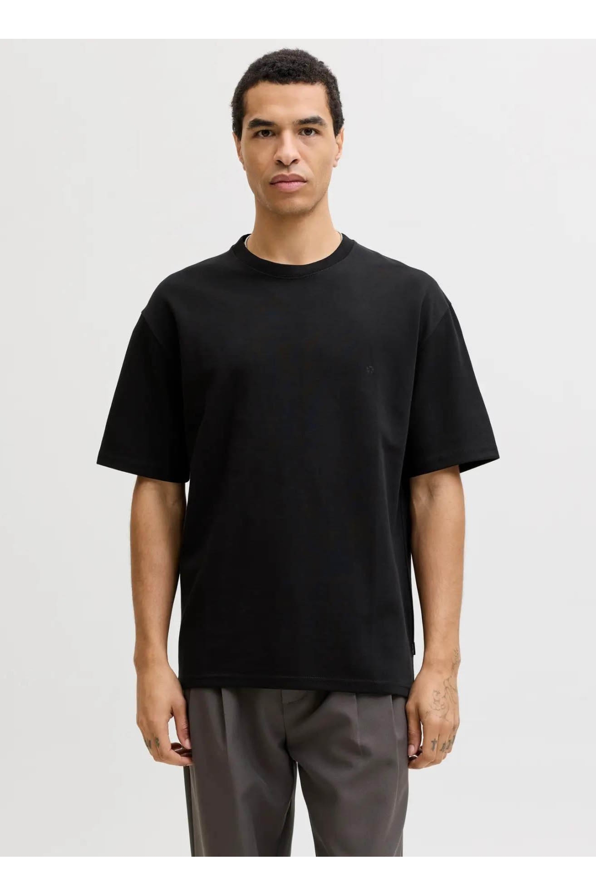 Bisiklet Yaka Siyah Erkek T-Shirt 12292340 JPRBLAETHAN SS LOGO TEE