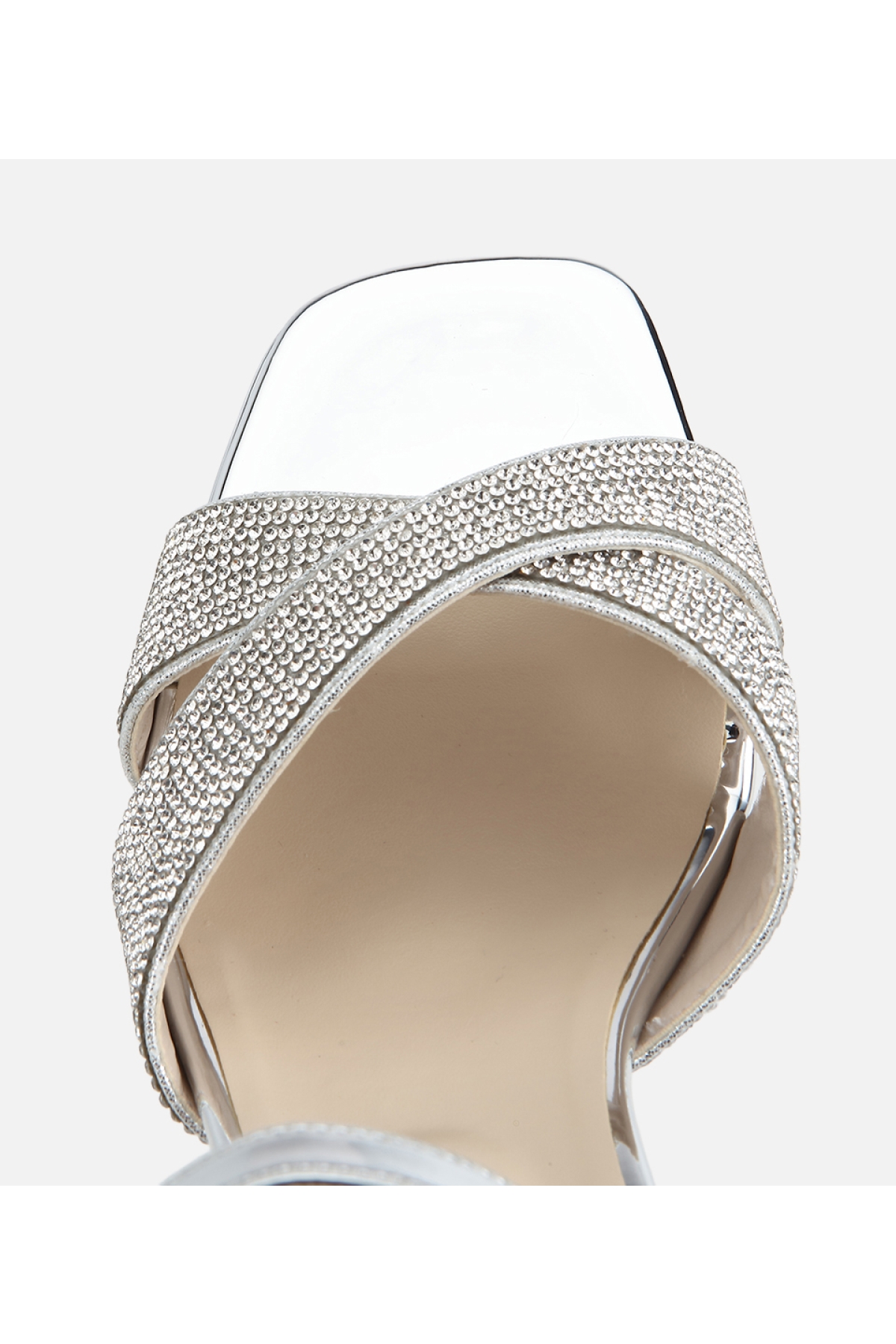 Hotiç Altın Hotiç Hotiç Rugan Kadın Taş Detaylı Bilekte Topuklu Sandalet