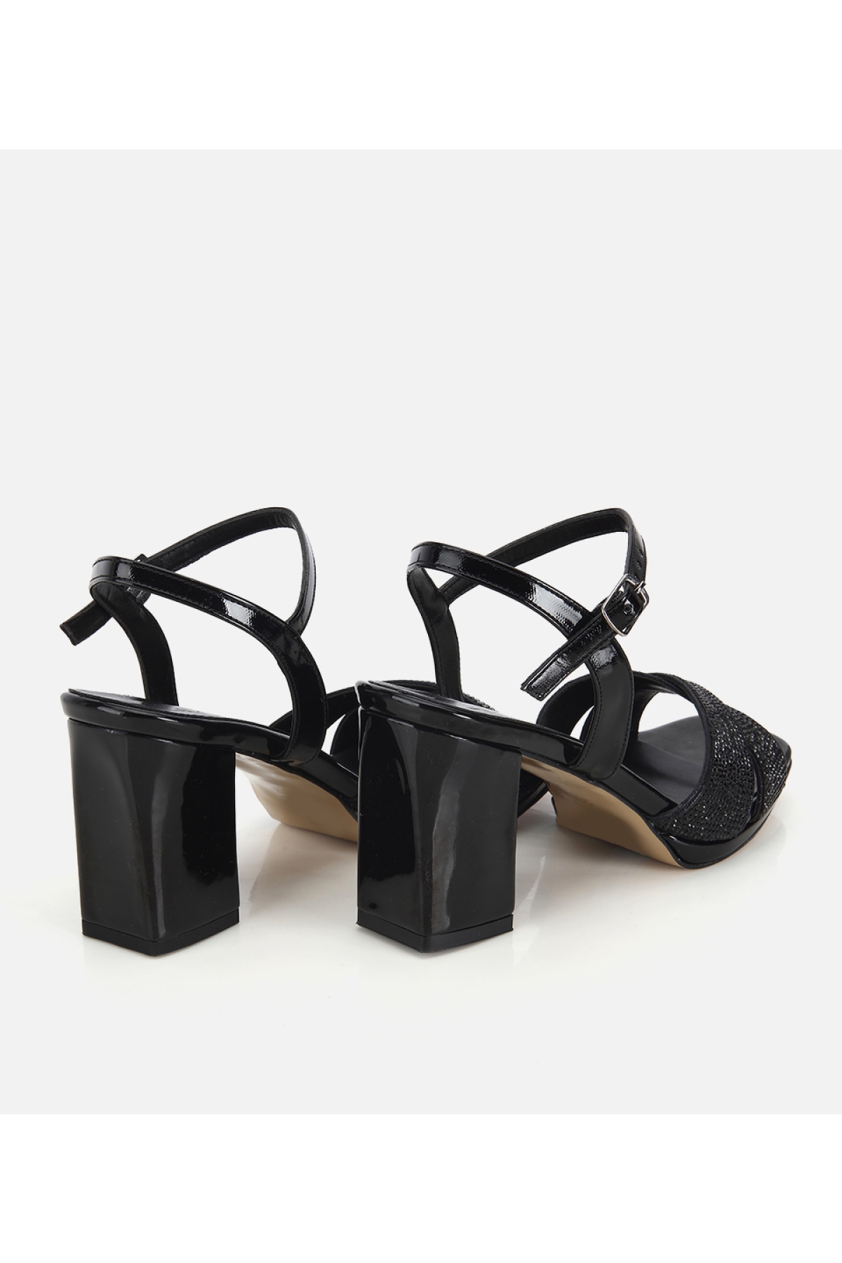 Hotiç Altın Hotiç Hotiç Rugan Kadın Taş Detaylı Bilekte Topuklu Sandalet