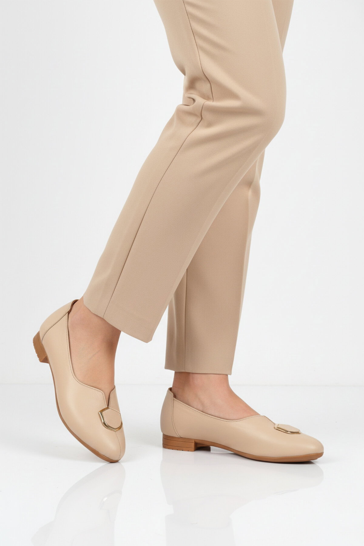 Ayakmod Bej Ayakmod Hakiki Deri Kadın Casual Ayakkabı 618 Z