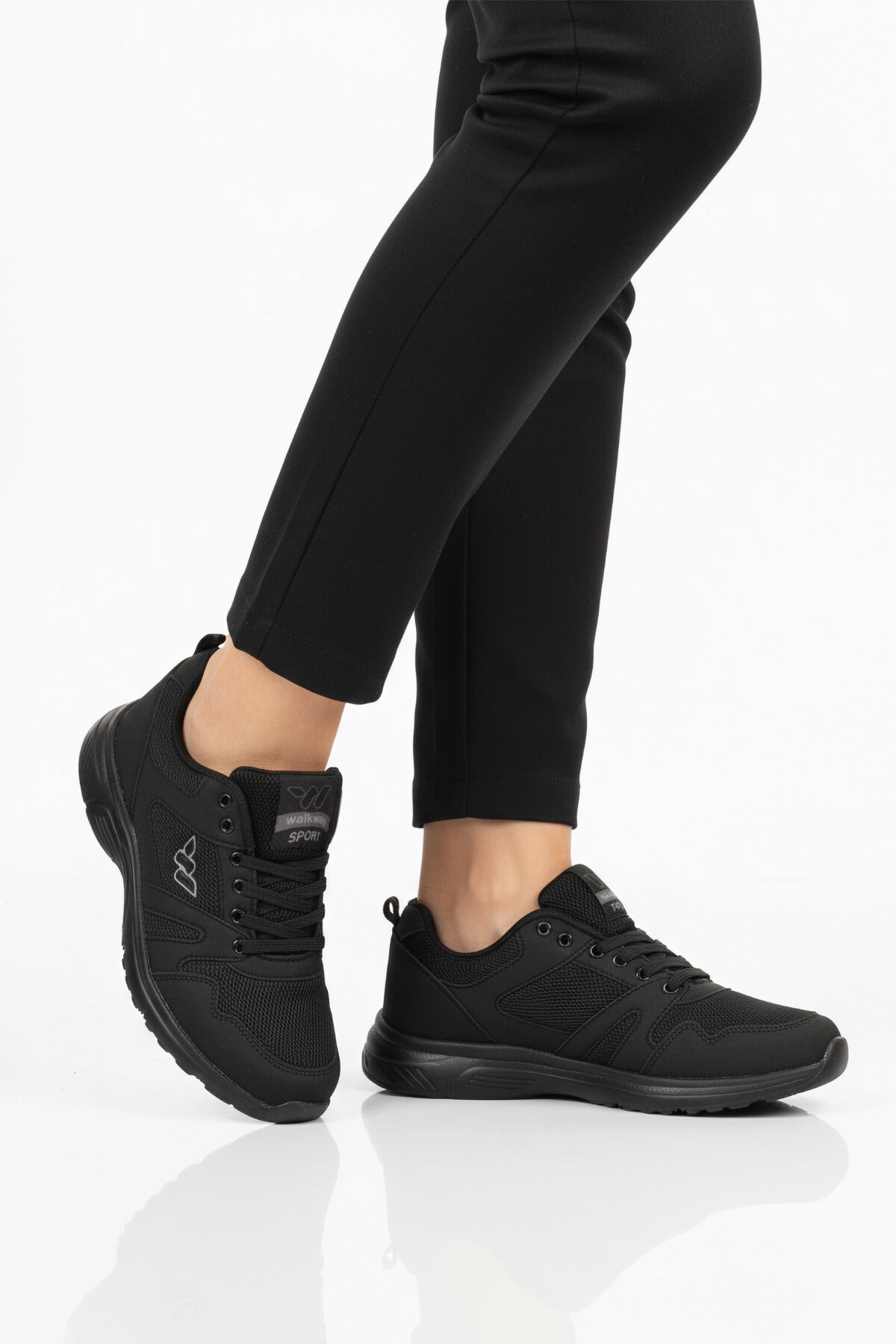 Walkway Siyah Fileli Hafif Bağcıklı Esnek Unisex Spor Ayakkabı 020 G