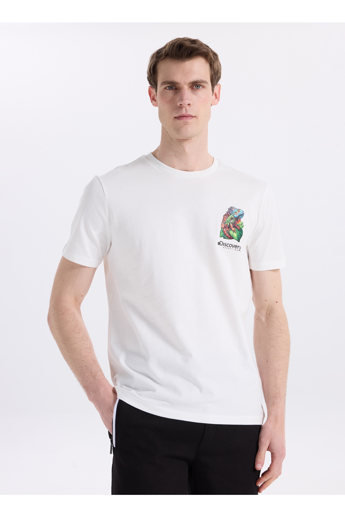 D6SM-TST3681 Kırık Beyaz Bisiklet Yaka Relaxed Fit Erkek T-Shirt