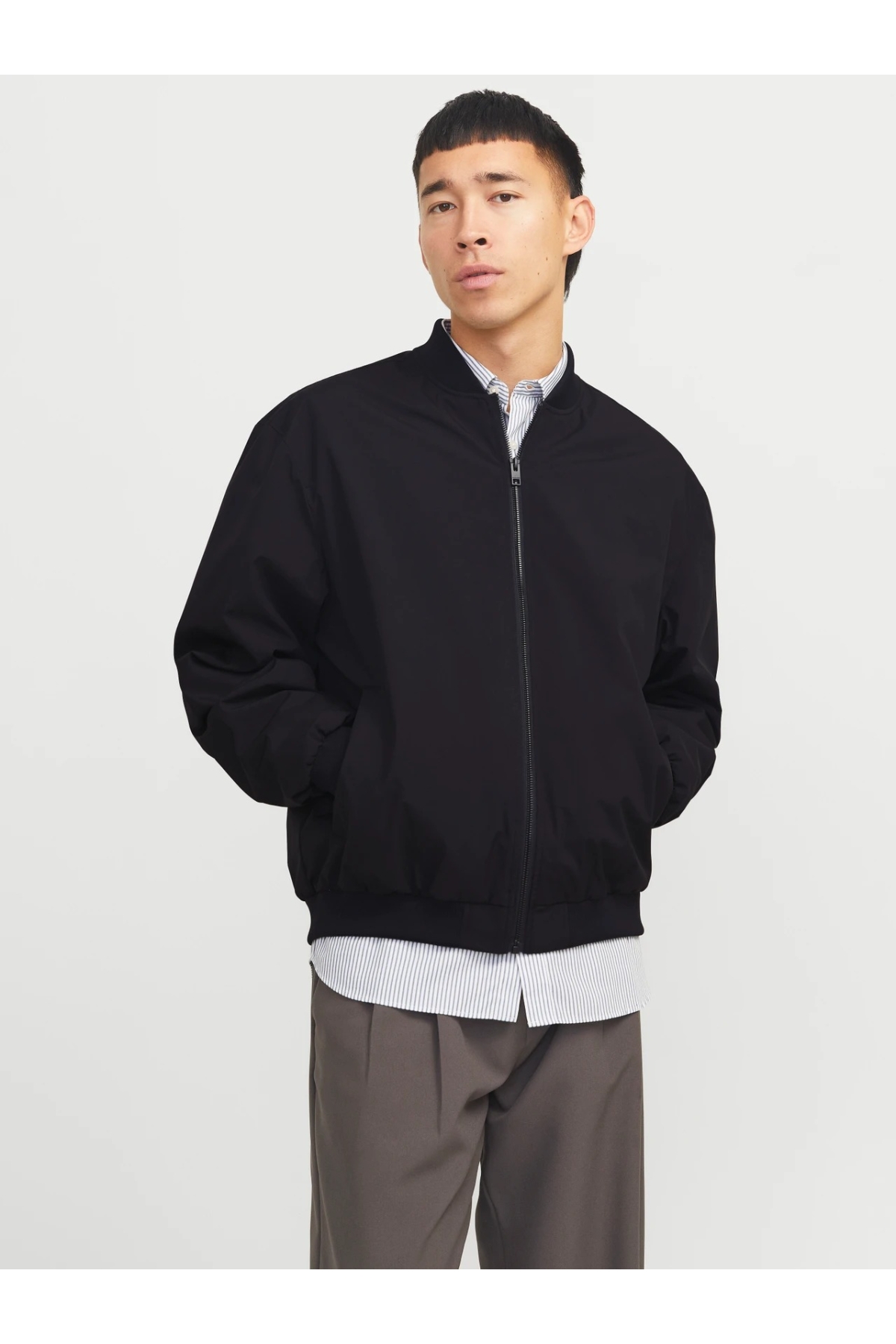 JJECHARGE BOMBER JACKET N Siyah Erkek Ceket Fiyatları | Flo