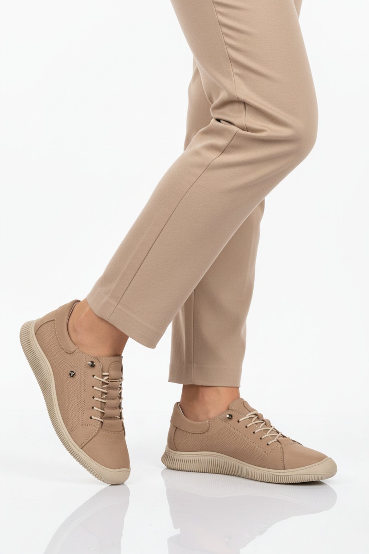 Ayakmod Bej Ayakmod Hakiki Deri Ortopedik Kadın Casual Ayakkabı 5605 Z