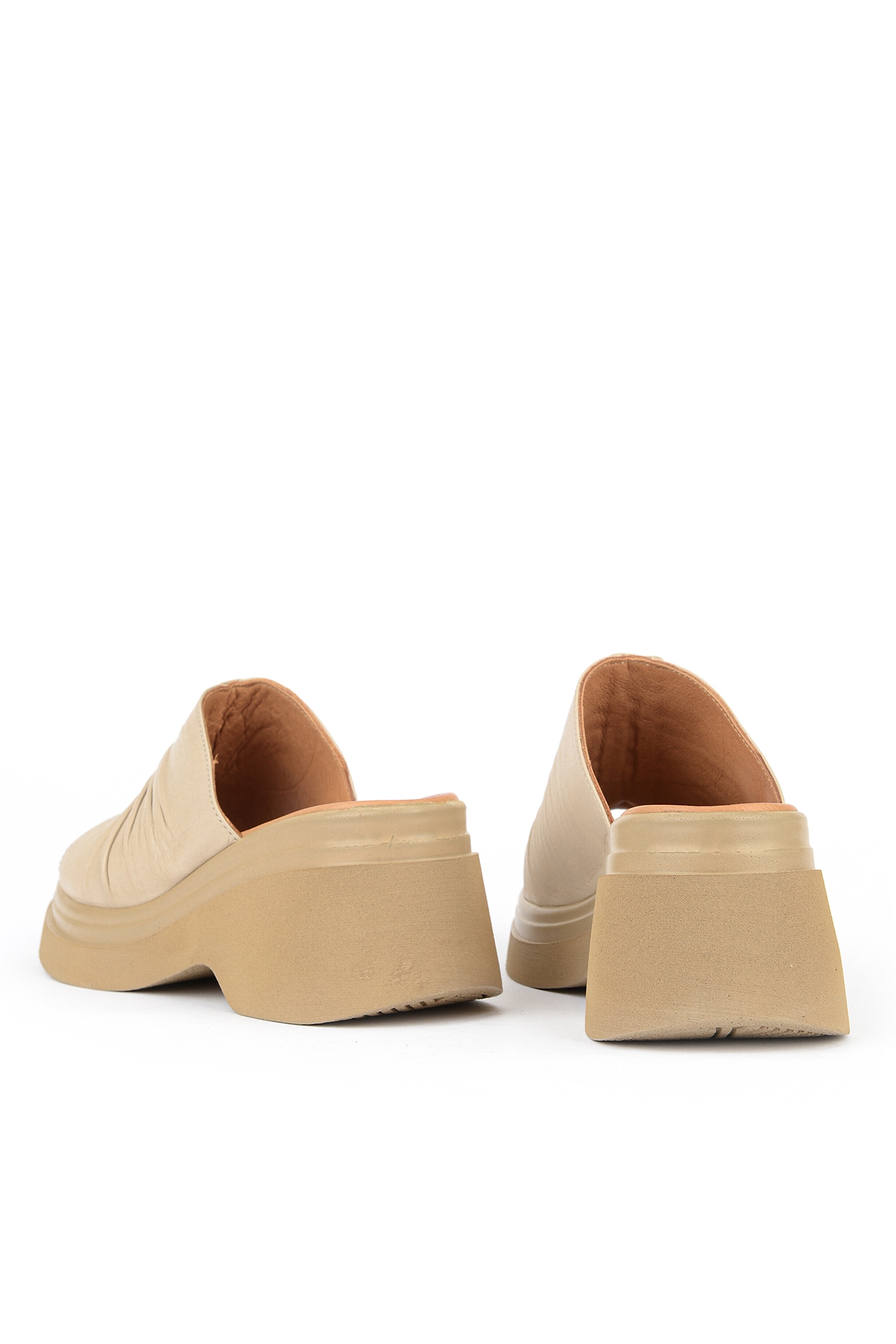 Ziya Bej Ziya Hakiki Kadın Deri Topuklu Terlik 161992Z64023