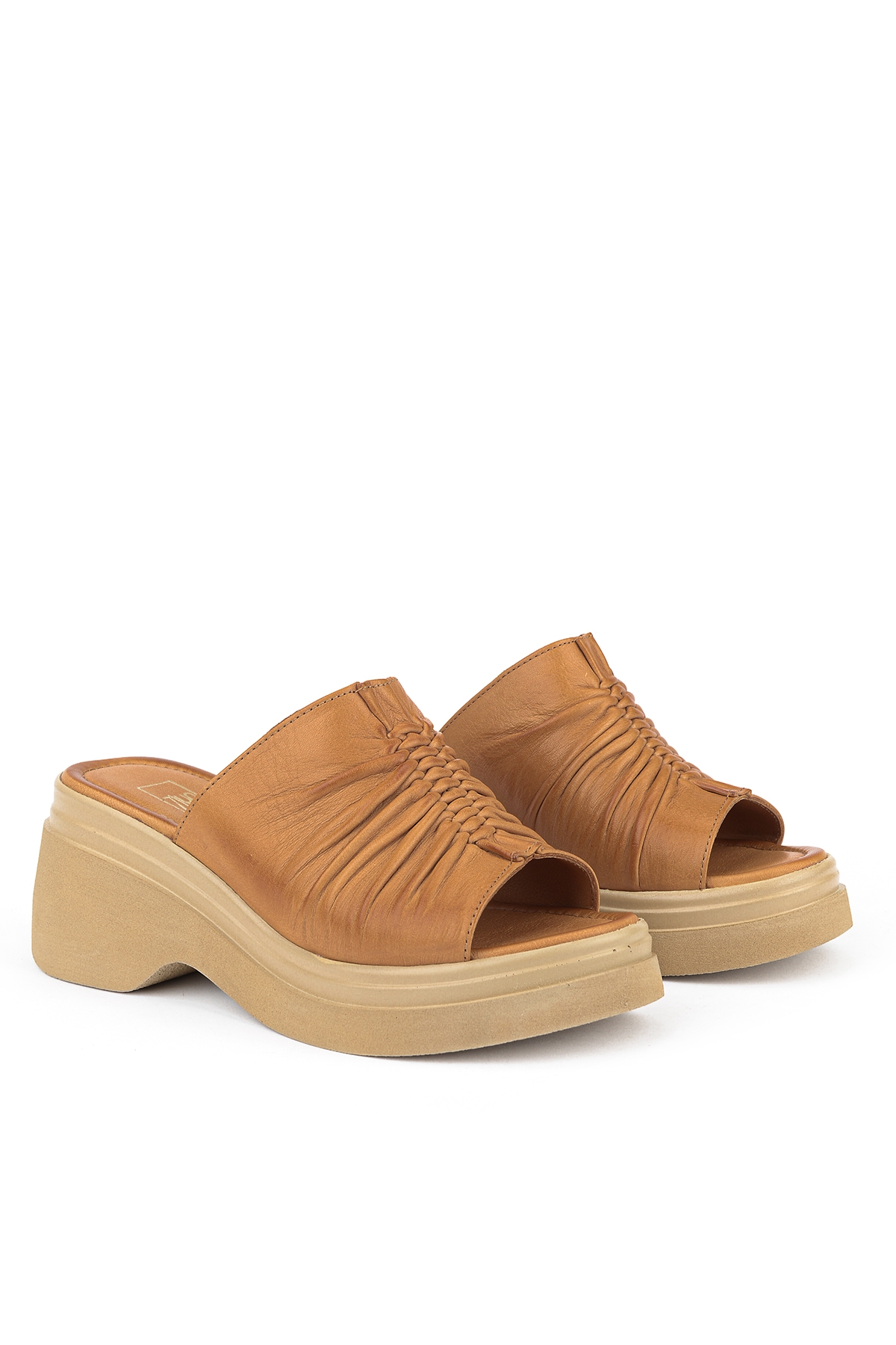 Ziya Bej Ziya Hakiki Kadın Deri Topuklu Terlik 161992Z64023