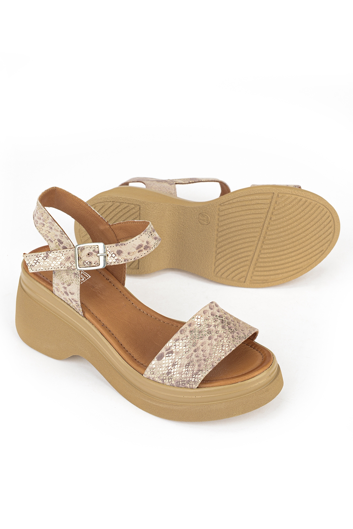 Ziya Siyah Ziya Hakiki Kadın Deri Topuklu Sandalet 161992Z64028