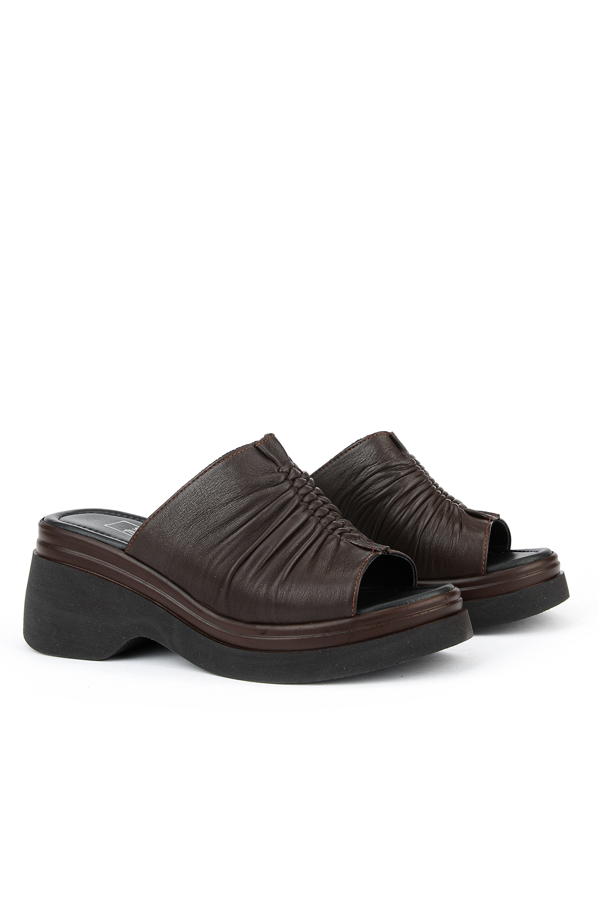 Ziya Bej Ziya Hakiki Kadın Deri Topuklu Terlik 161992Z64023