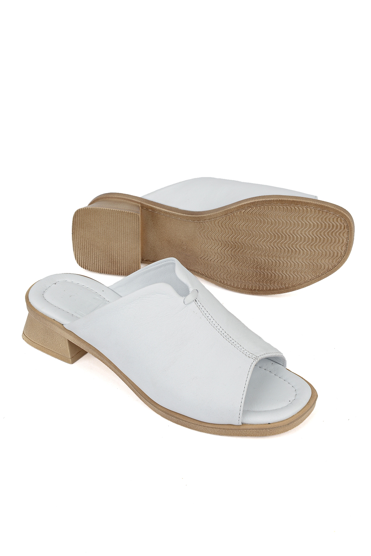 Ziya Siyah Ziya Hakiki Kadın Deri Topuklu Terlik 1611020Z6189